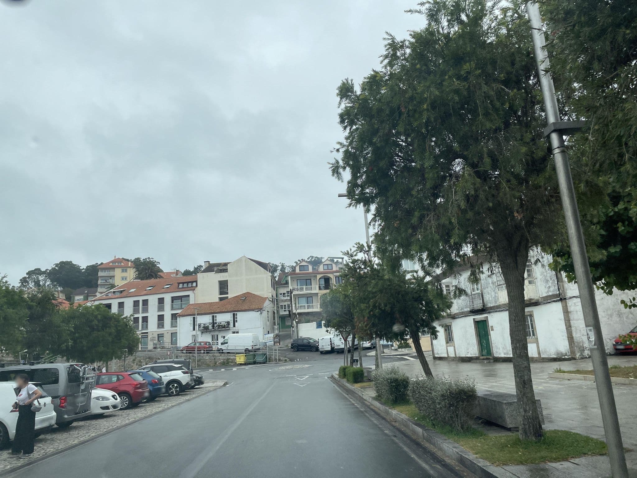 Street view near Puerto Arnela, Camariñas — © seraq (CC BY-SA · Mapillary)