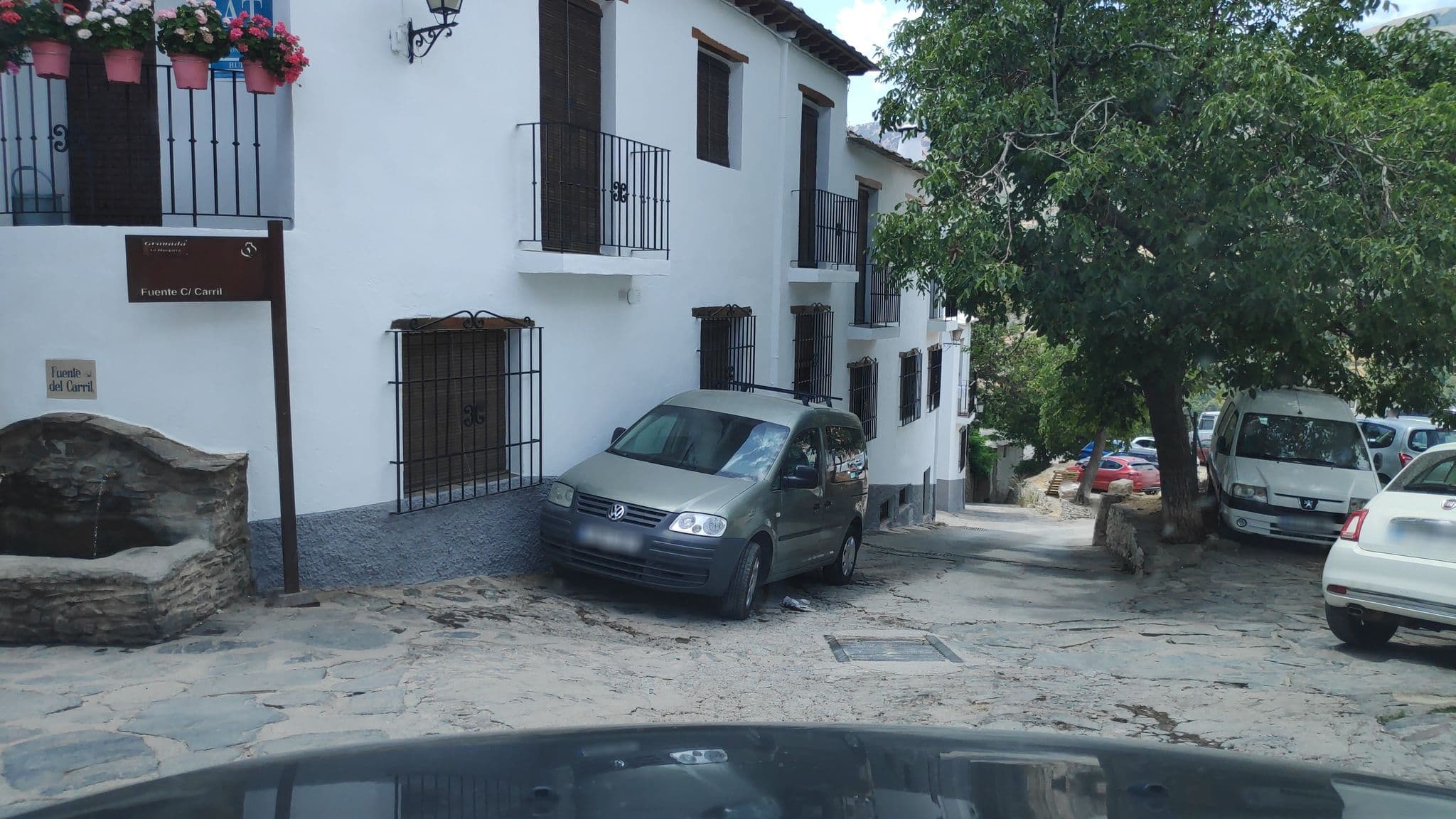 Street view near La Alfajía de Antonio, Órgiva — © polkillas (CC BY-SA · Mapillary)