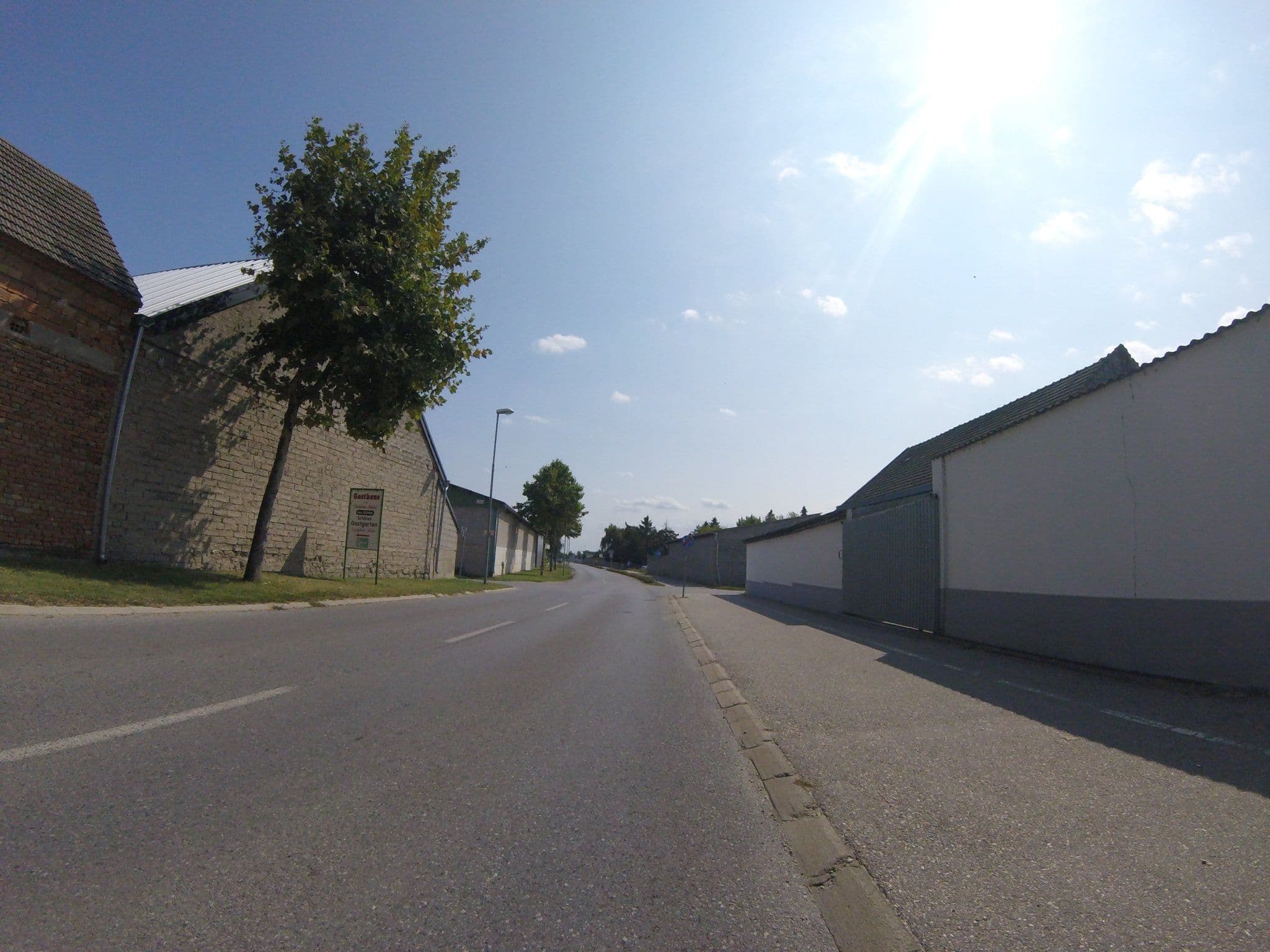 Street view near Reiterhof Sonja, Apetlon — © utvonalfelmeresek (CC BY-SA · Mapillary)