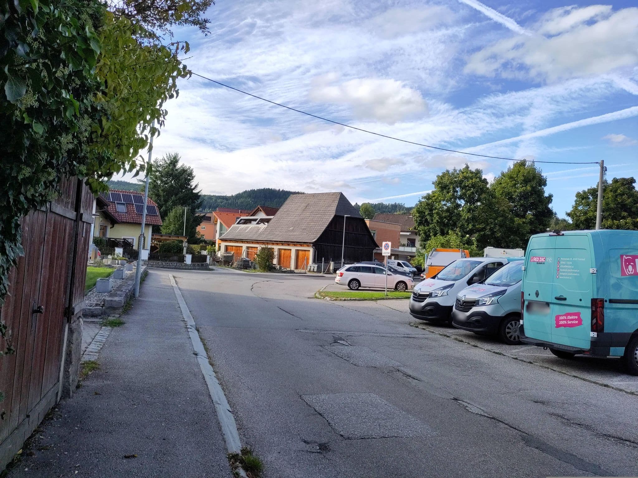 Street view near Privatpension Manzenreiter, Freistadt — © consens_verkehrsplanung (CC BY-SA · Mapillary)