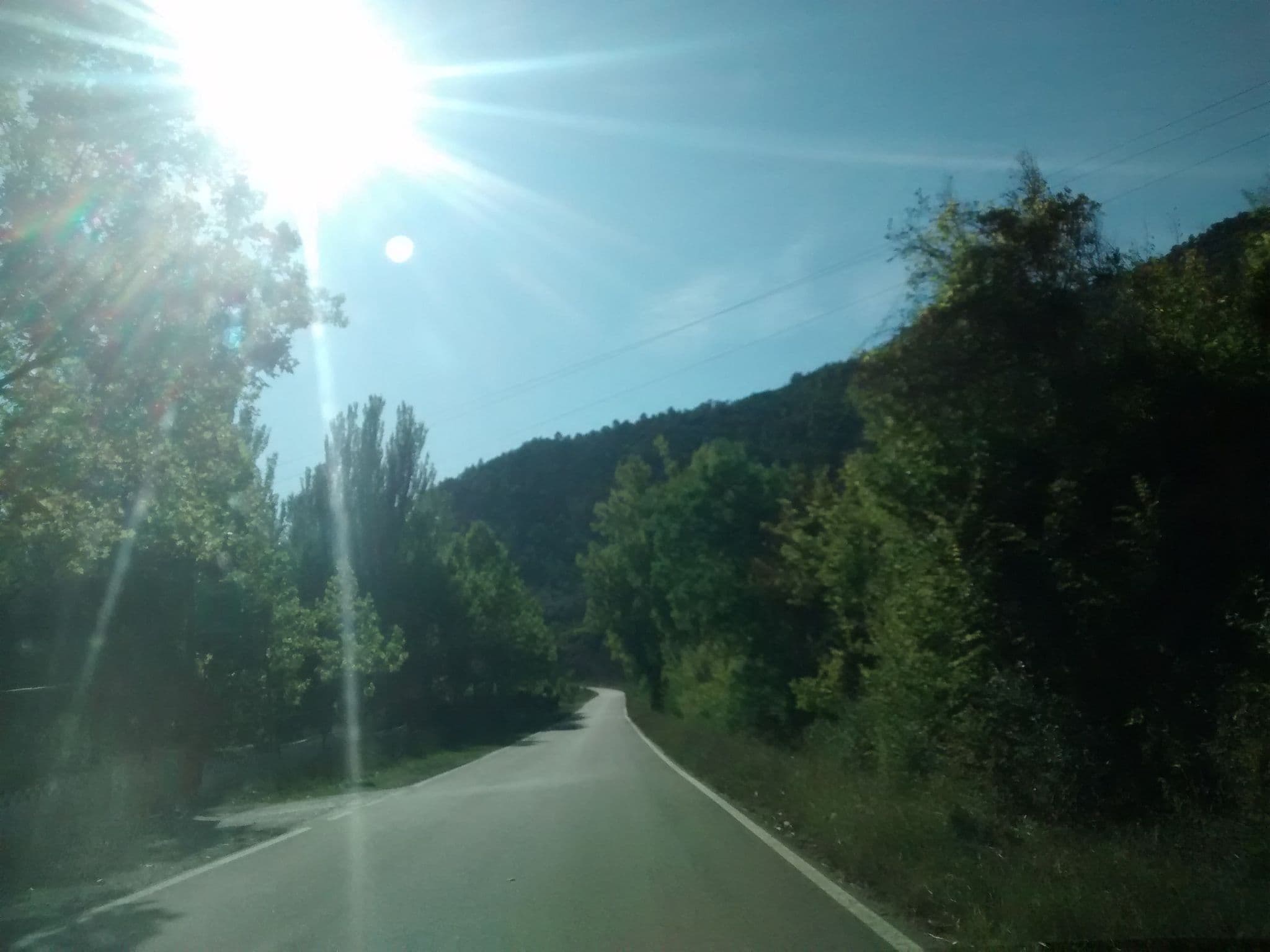 Street view near Moto Cámping Anzánigo, Ayerbe — © msevilla00 (CC BY-SA · Mapillary)