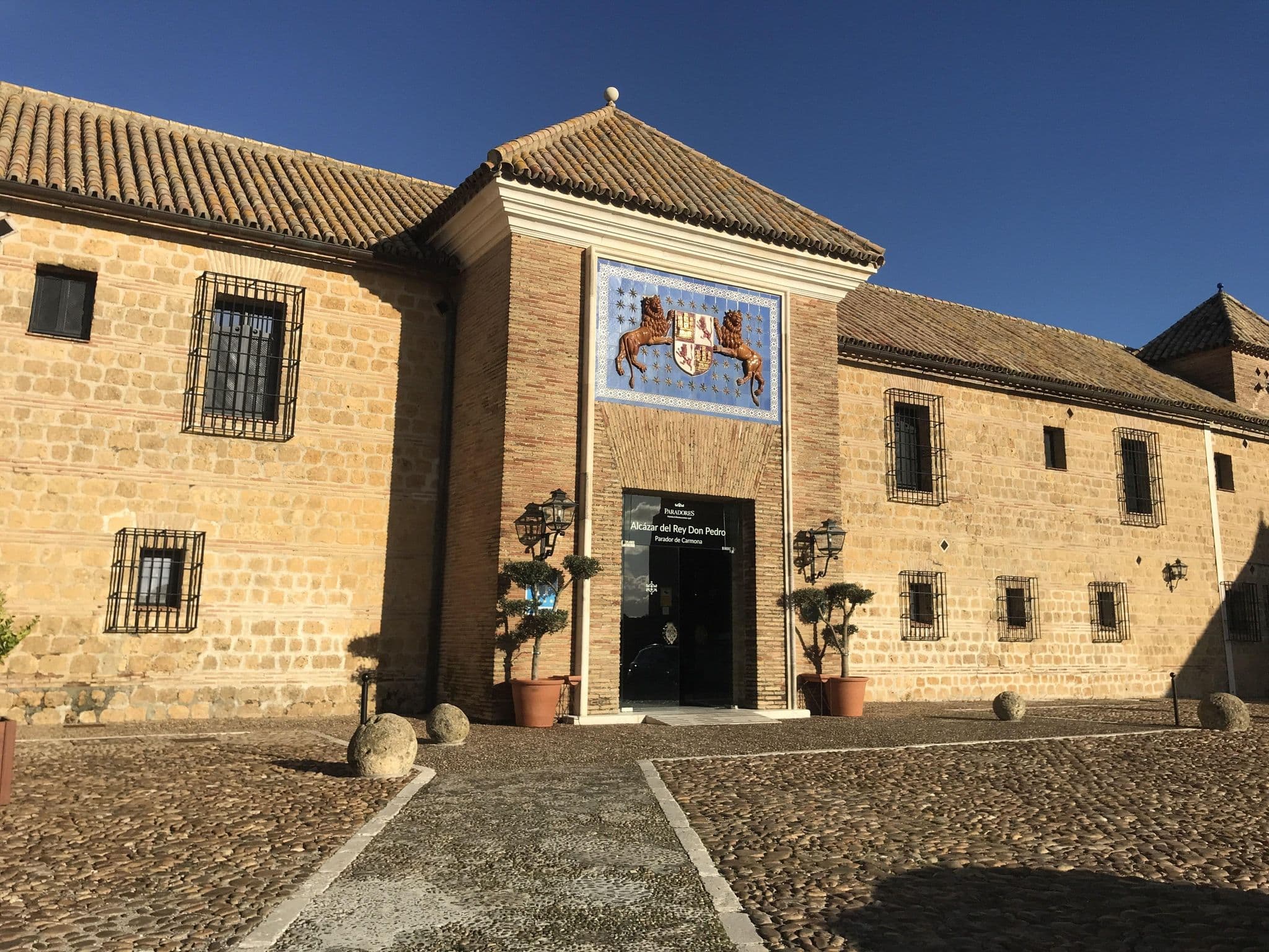 Street view near Parador de Carmona, Carmona — © miguel_andrade (CC BY-SA · Mapillary)