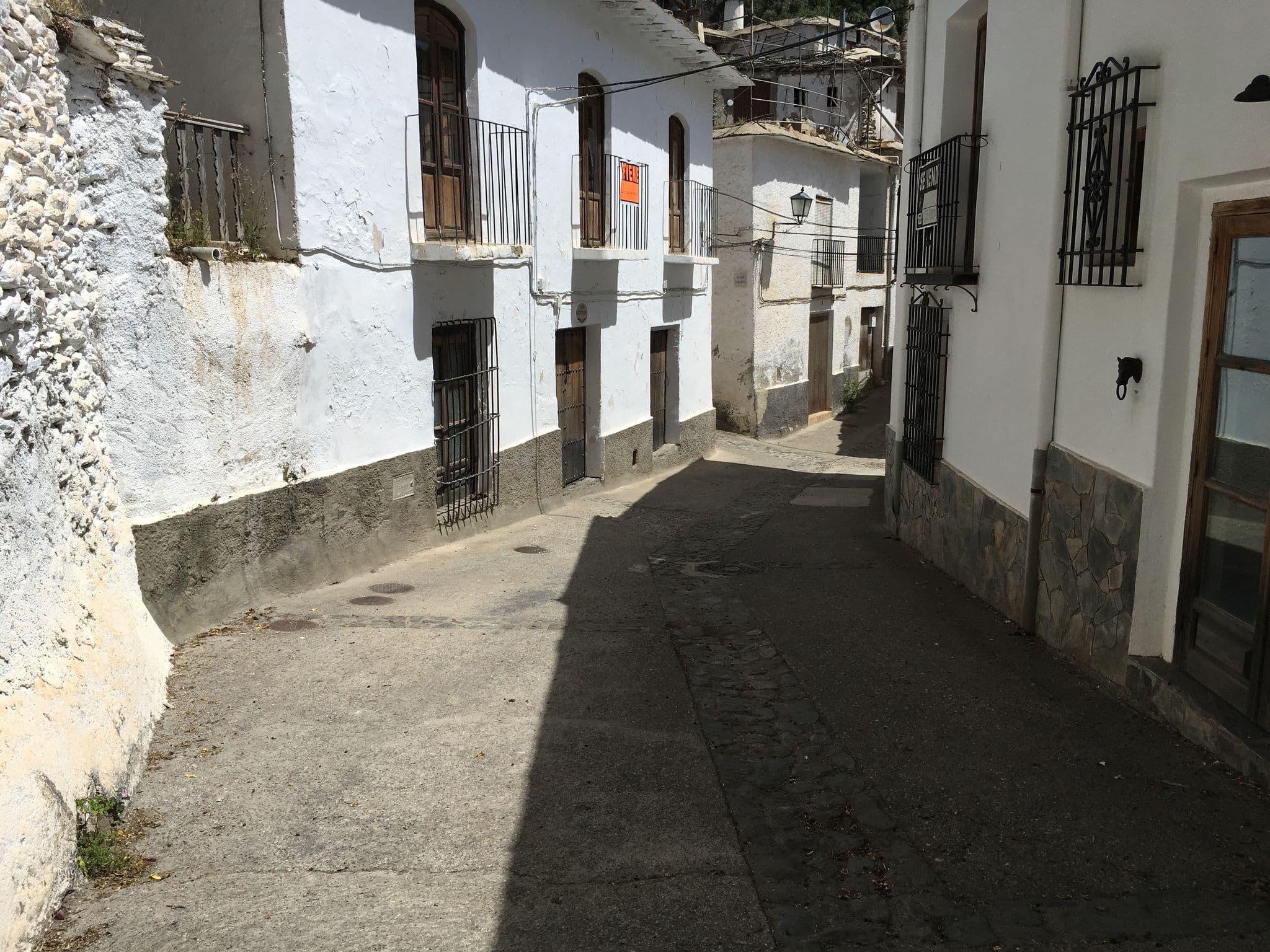 Street view near Sierra y Mar, Órgiva — © sandrauddback (CC BY-SA · Mapillary)