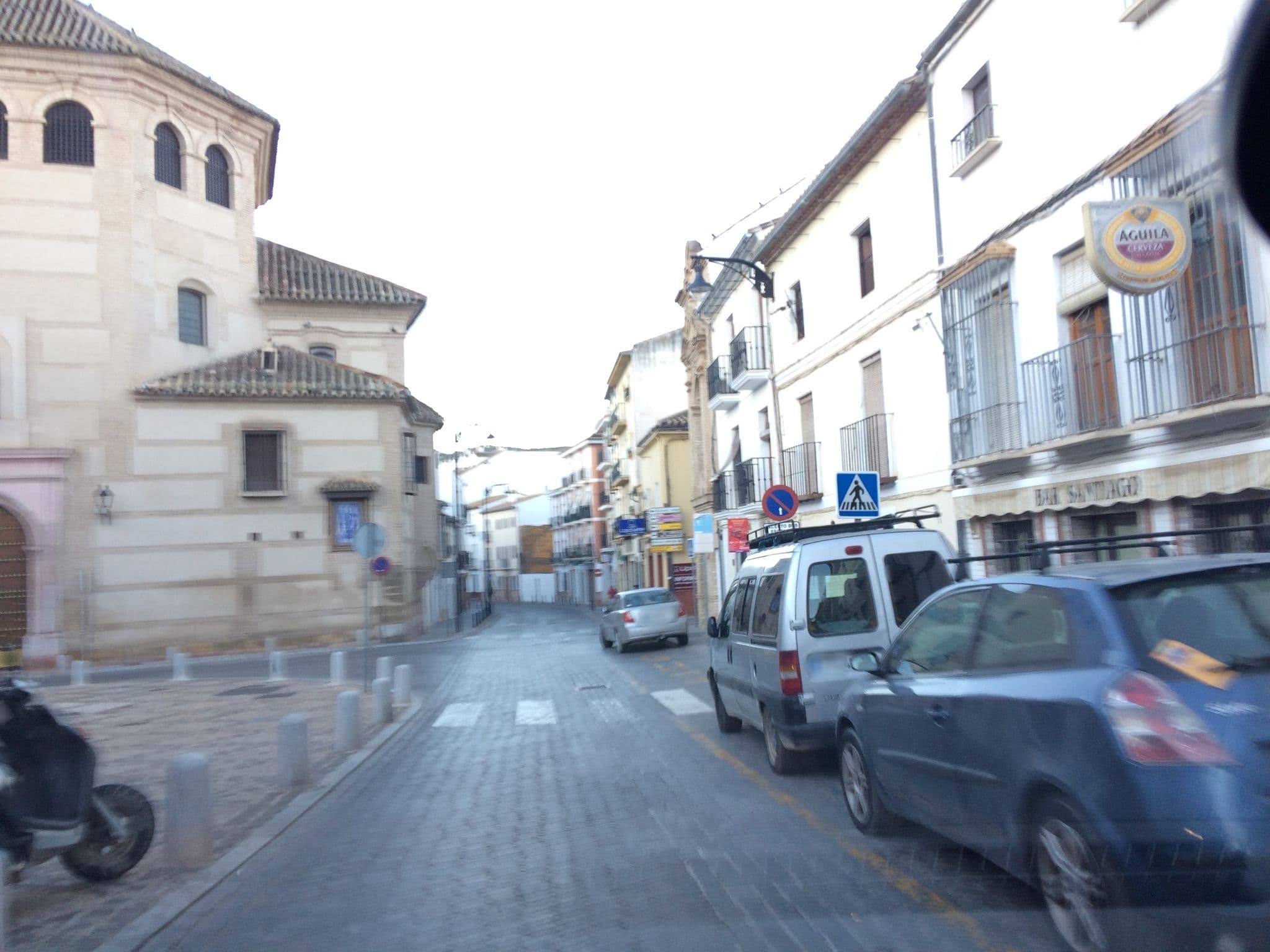 Street view near Albergue de Peregrinos, Antequera — © klaberlang (CC BY-SA · Mapillary)