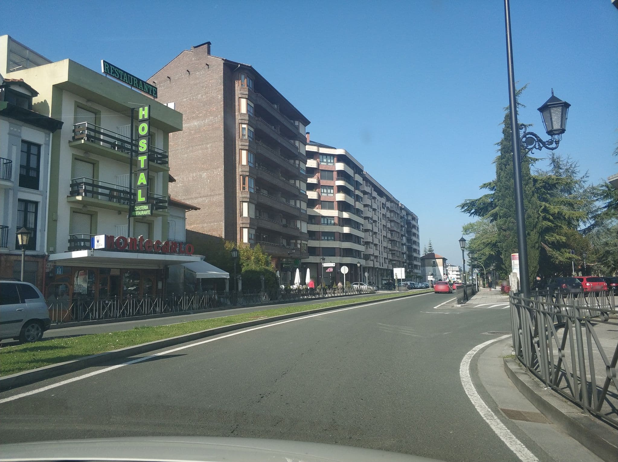 Street view near Hostal, Colindres — © sanchi (CC BY-SA · Mapillary)