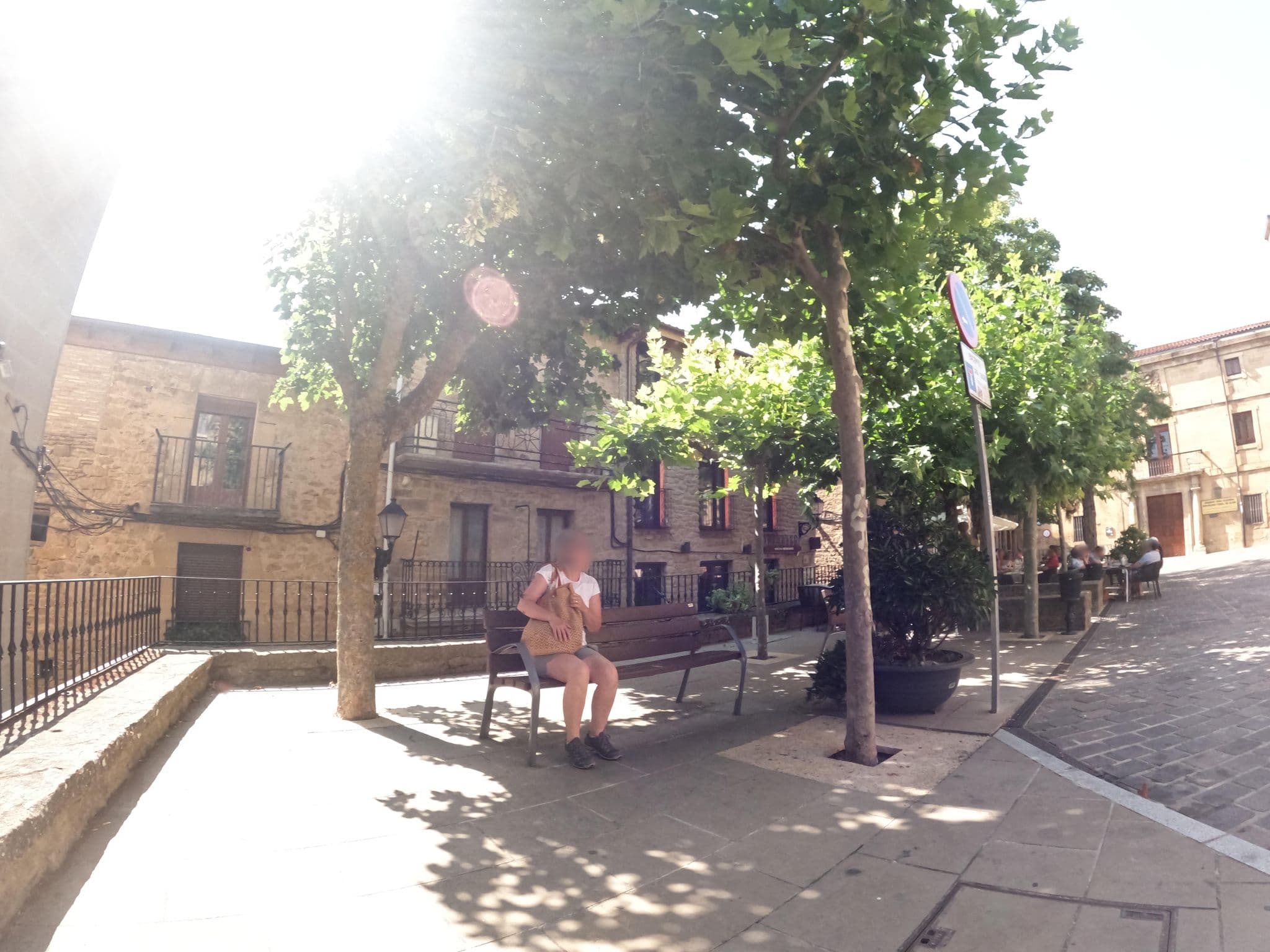 Street view near Hotel-Restaurante Biazteri, Laguardia — © vinisa (CC BY-SA · Mapillary)