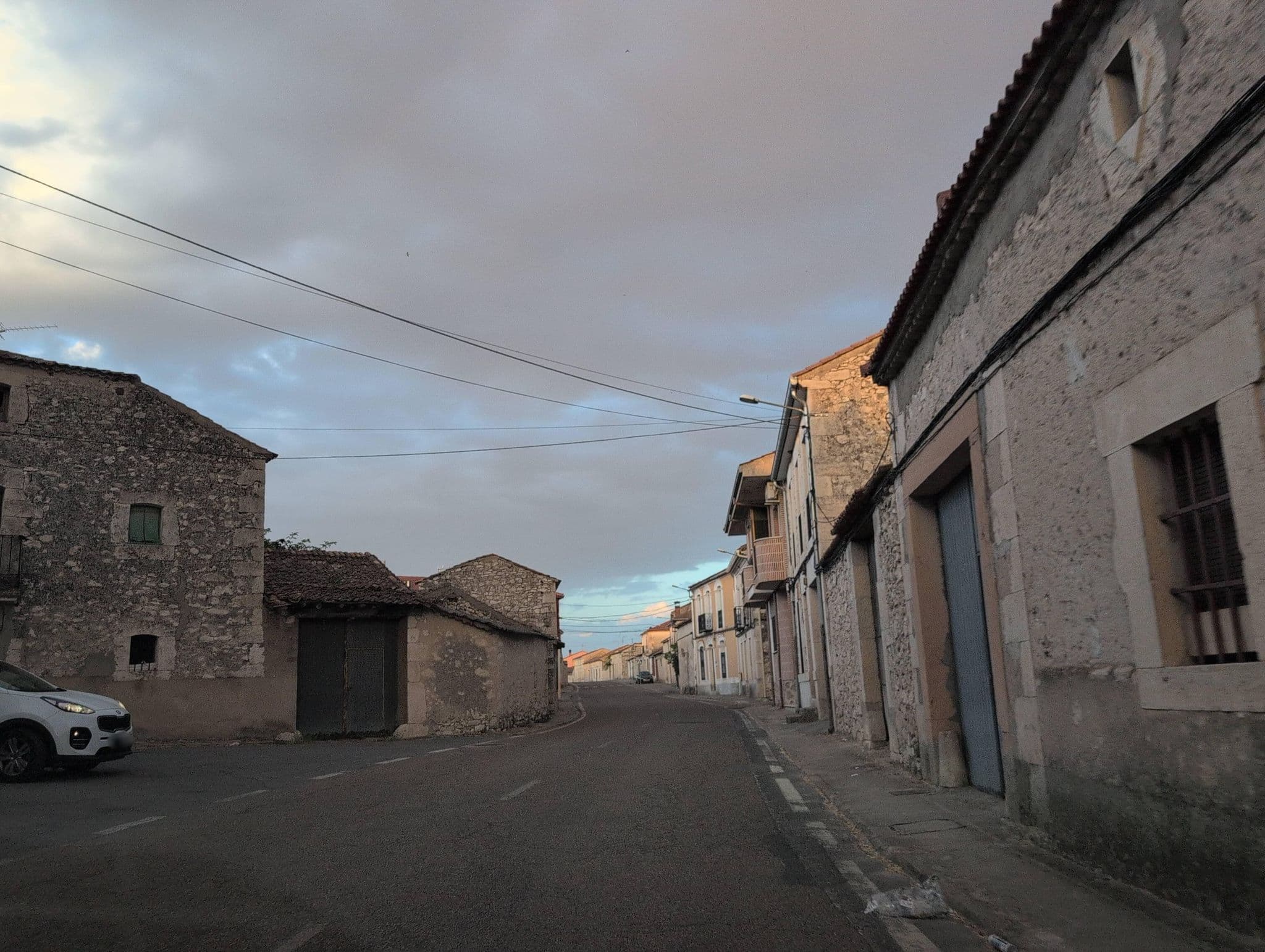 Street view near La Higuera, Campaspero — © Albergarri788 (CC BY-SA · Mapillary)