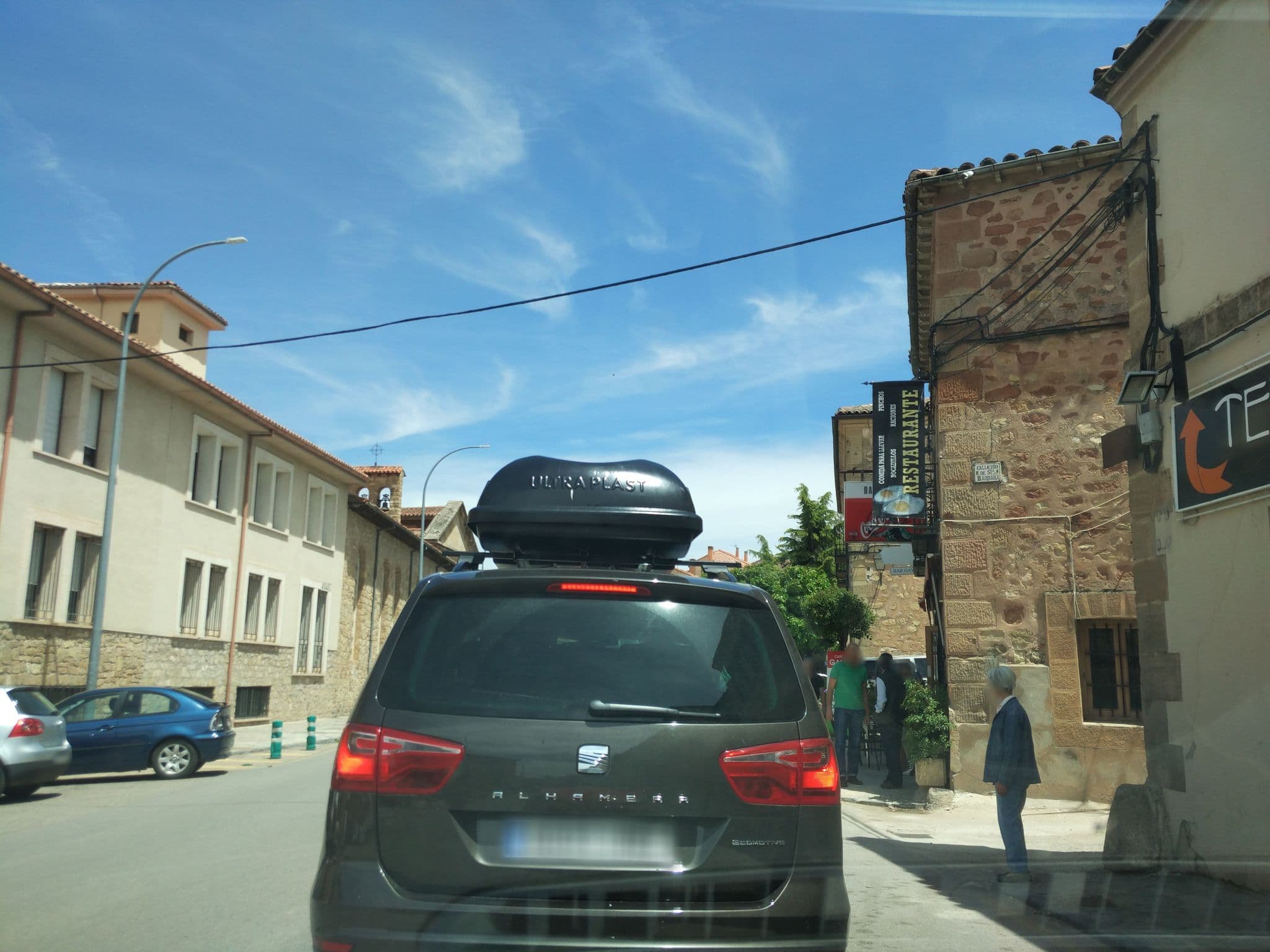 Street view near Hostal Castilla, Sigüenza — © polkillas (CC BY-SA · Mapillary)