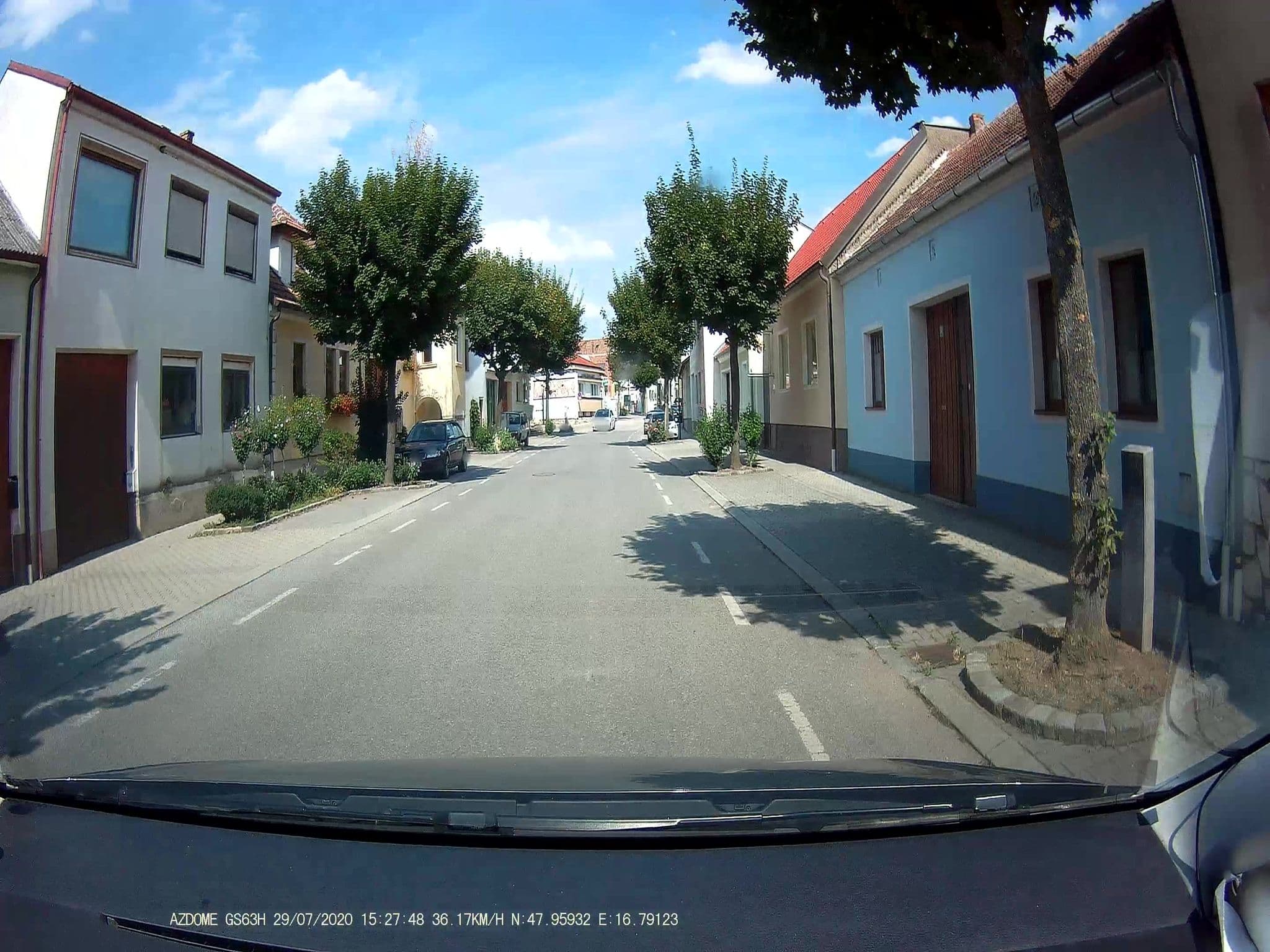 Street view near Agerlhof, Jois — © stefan147 (CC BY-SA · Mapillary)