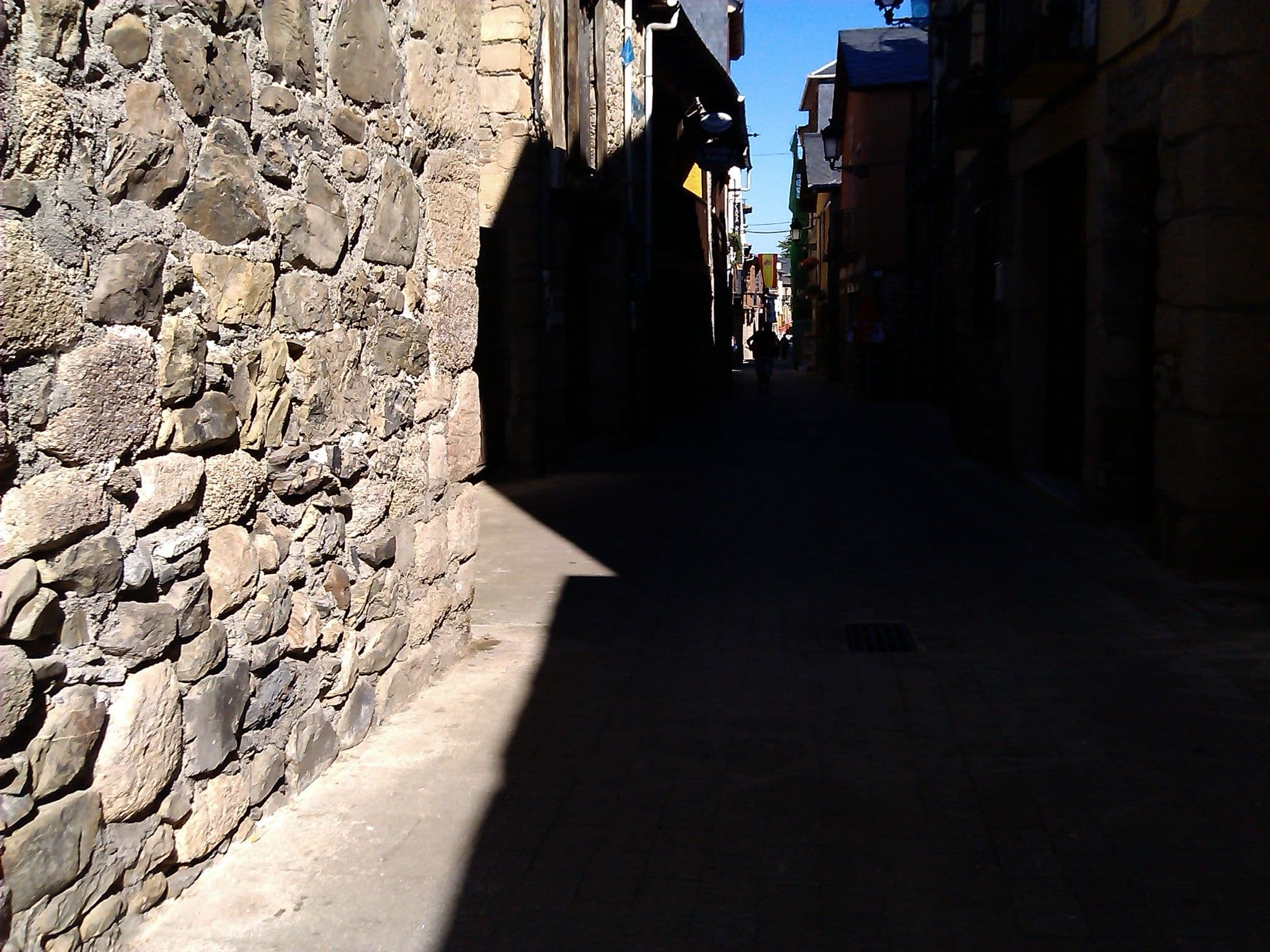 Street view near Hotel Rural Pajarapinta, Ponferrada — © changchun1 (CC BY-SA · Mapillary)