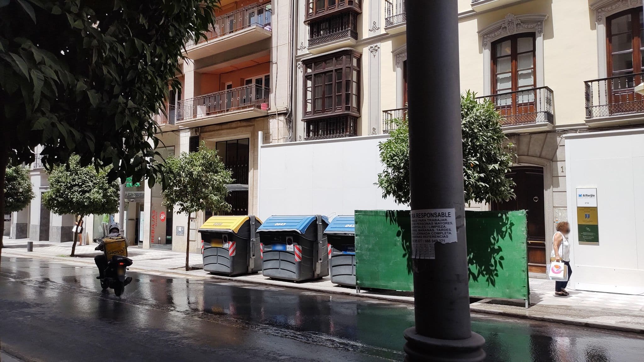 Street view near Hotel Abades Recogidas, Granada