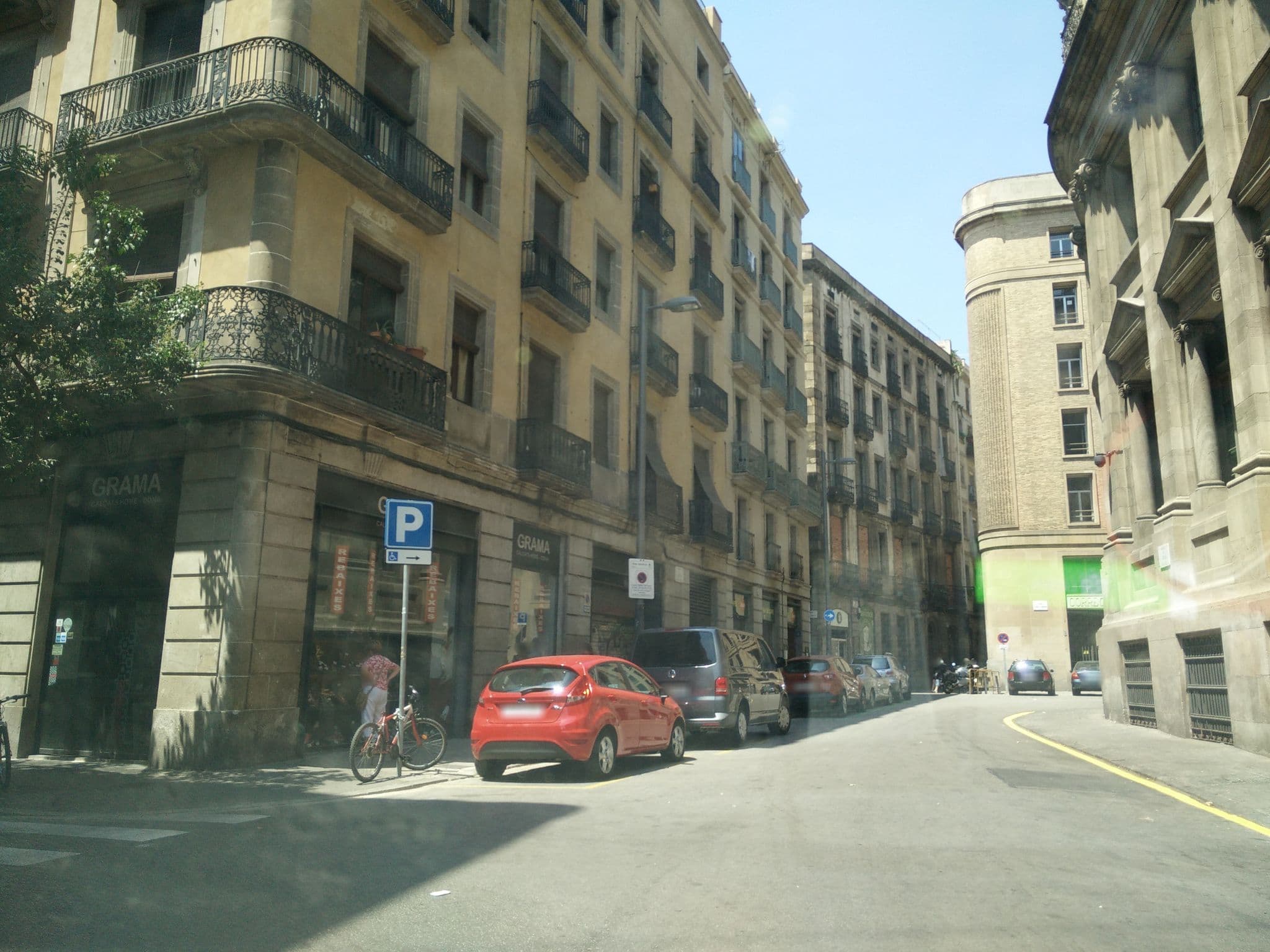 Street view near Nice room from Ettore, Sant Pere, Santa Caterina i La Ribera — © ccossio (CC BY-SA · Mapillary)