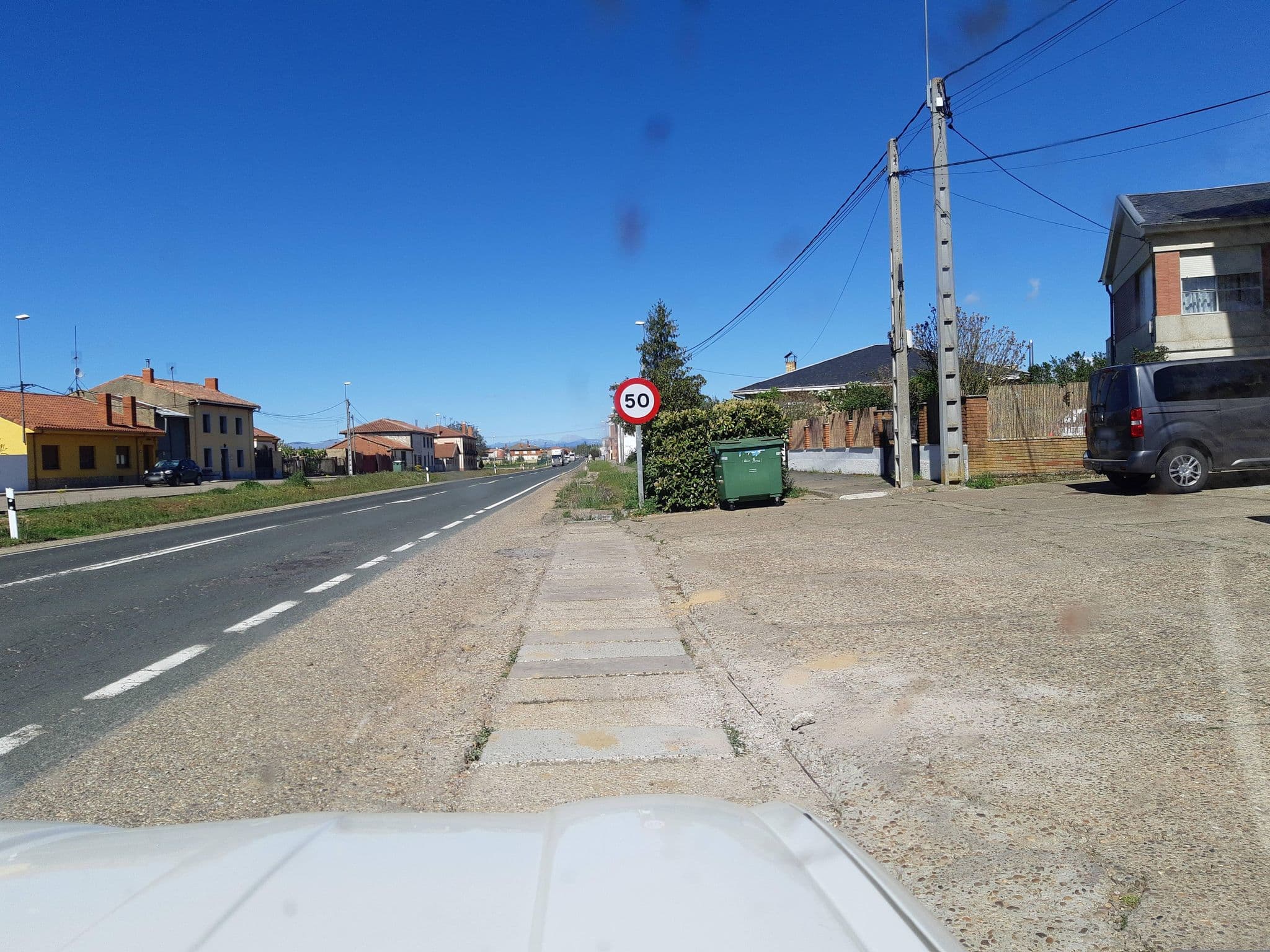Street view near El Prado, Valdepolo — © geo50 (CC BY-SA · Mapillary)