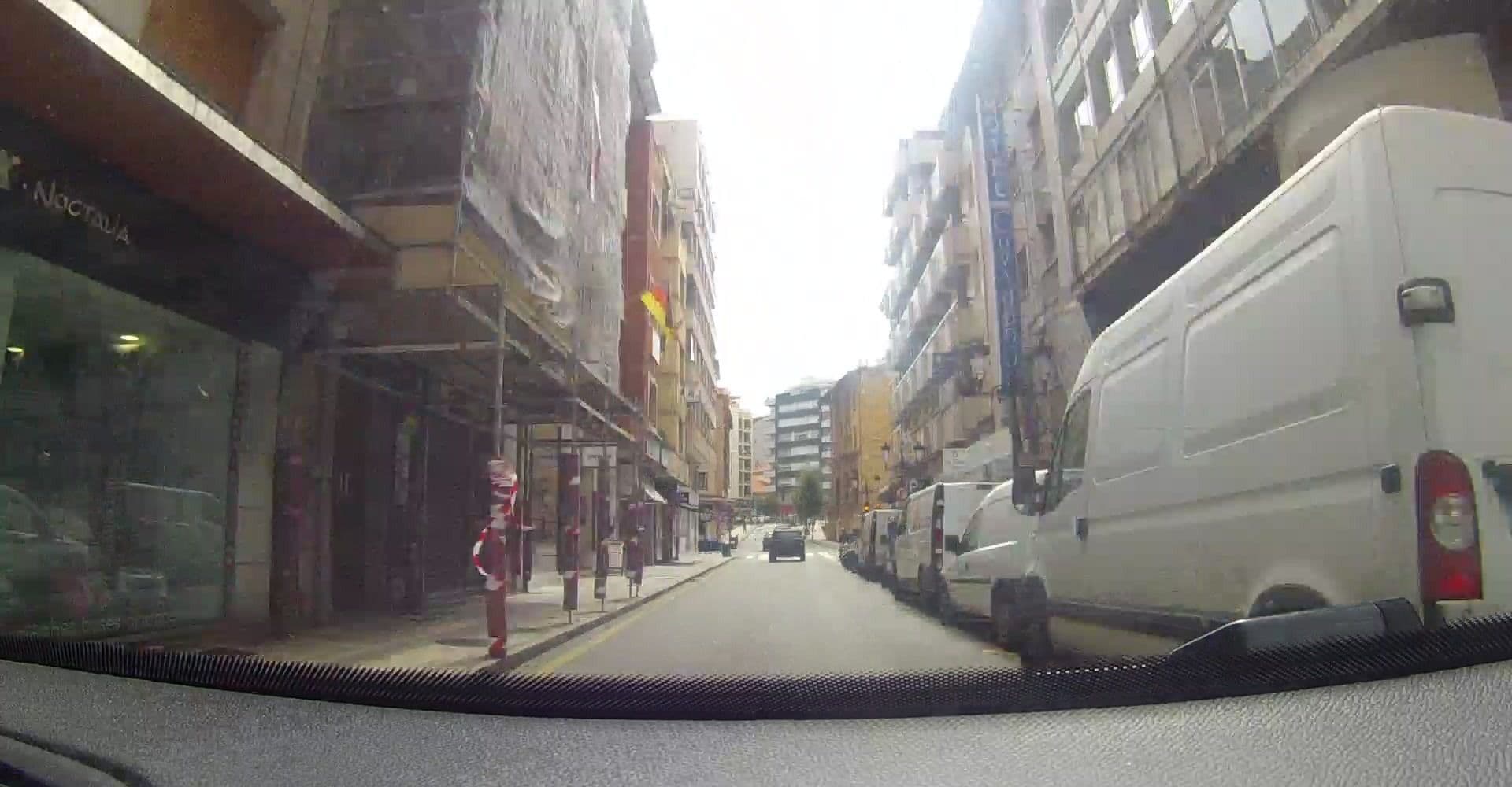 Street view near B48 Oviedo Ópera, Oviedo — © VincentVE (CC BY-SA · Mapillary)