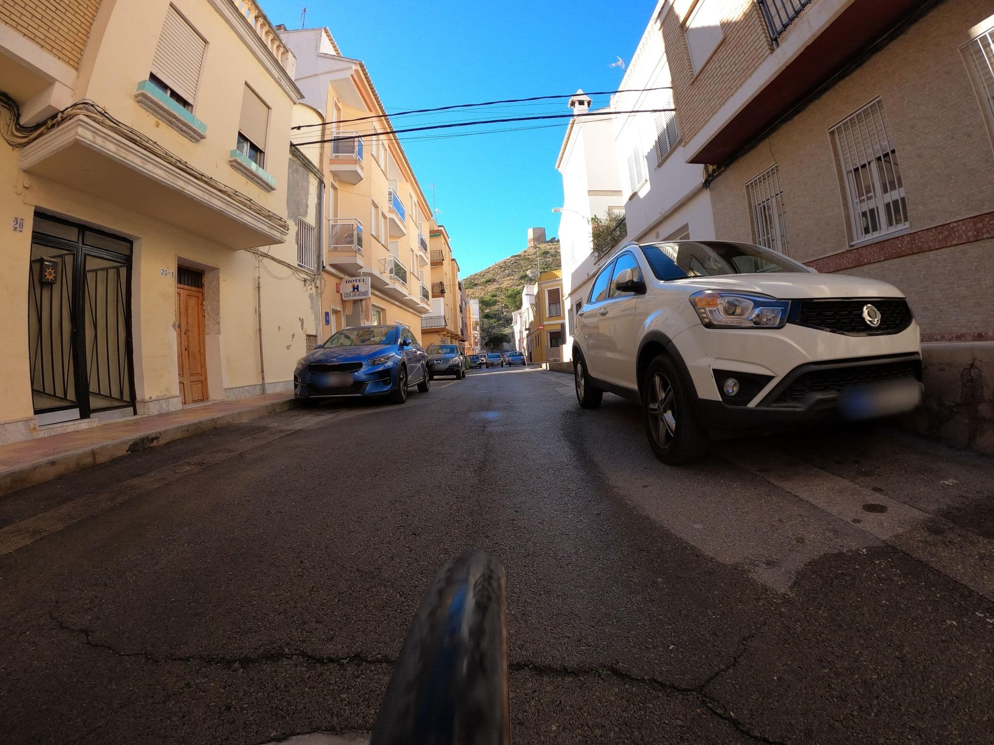 Street view near Costa San Antonio, Cullera — © plexi32 (CC BY-SA · Mapillary)
