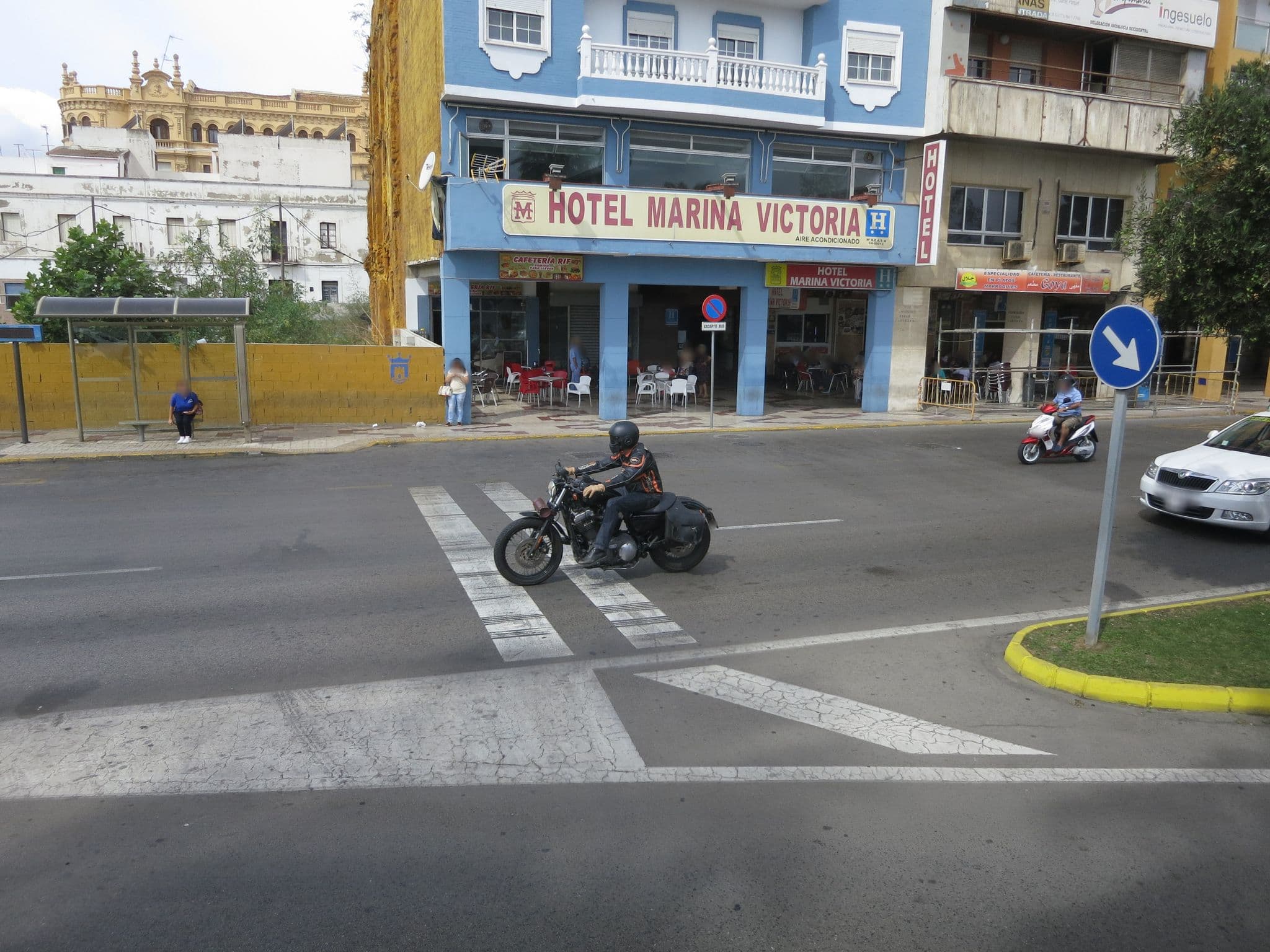Street view near Hotel Marina Victoria, Algeciras — © lto (CC BY-SA · Mapillary)