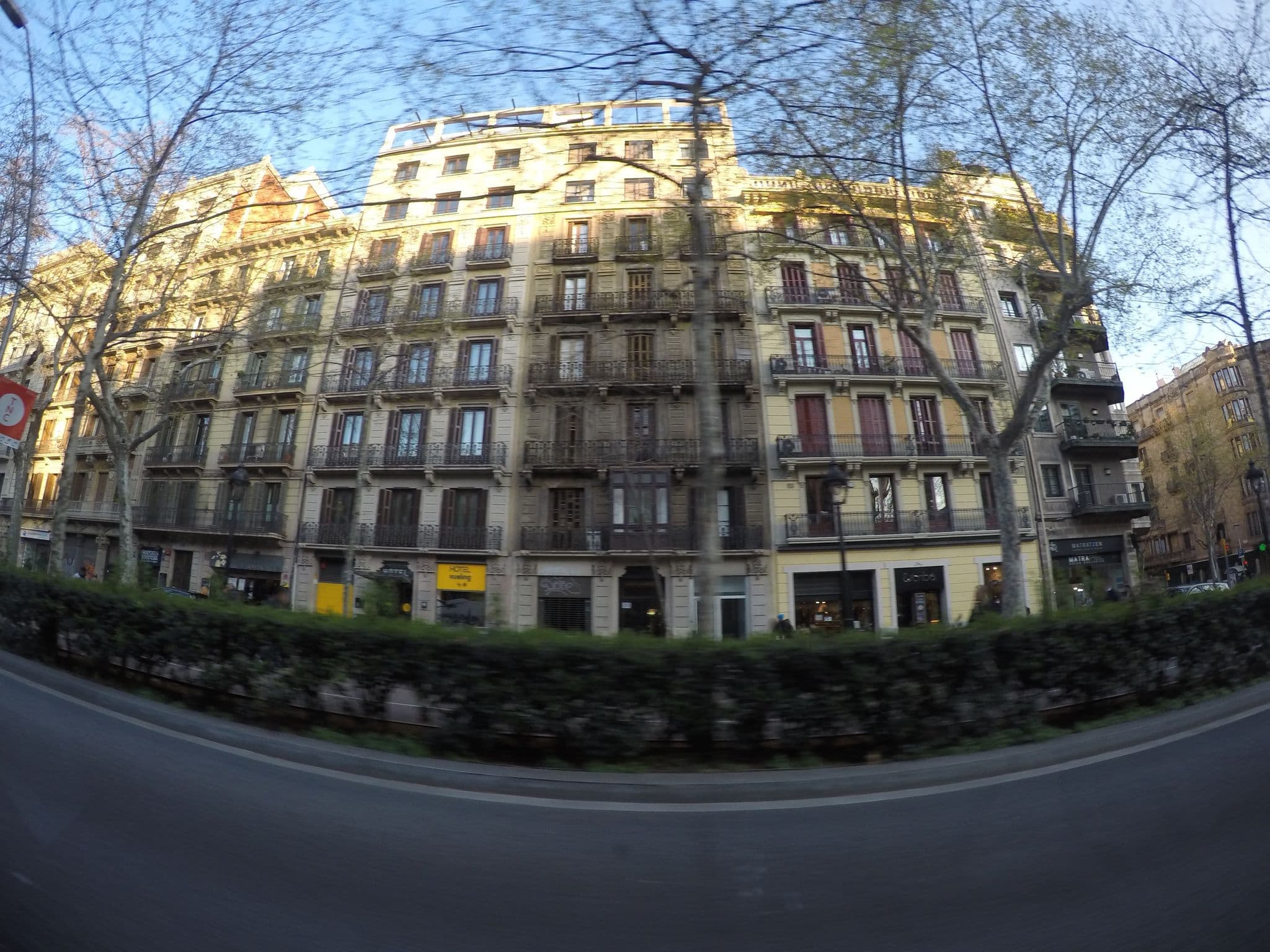 Street view near Hostal Live Barcelona, Sant Antoni — © ccossio (CC BY-SA · Mapillary)