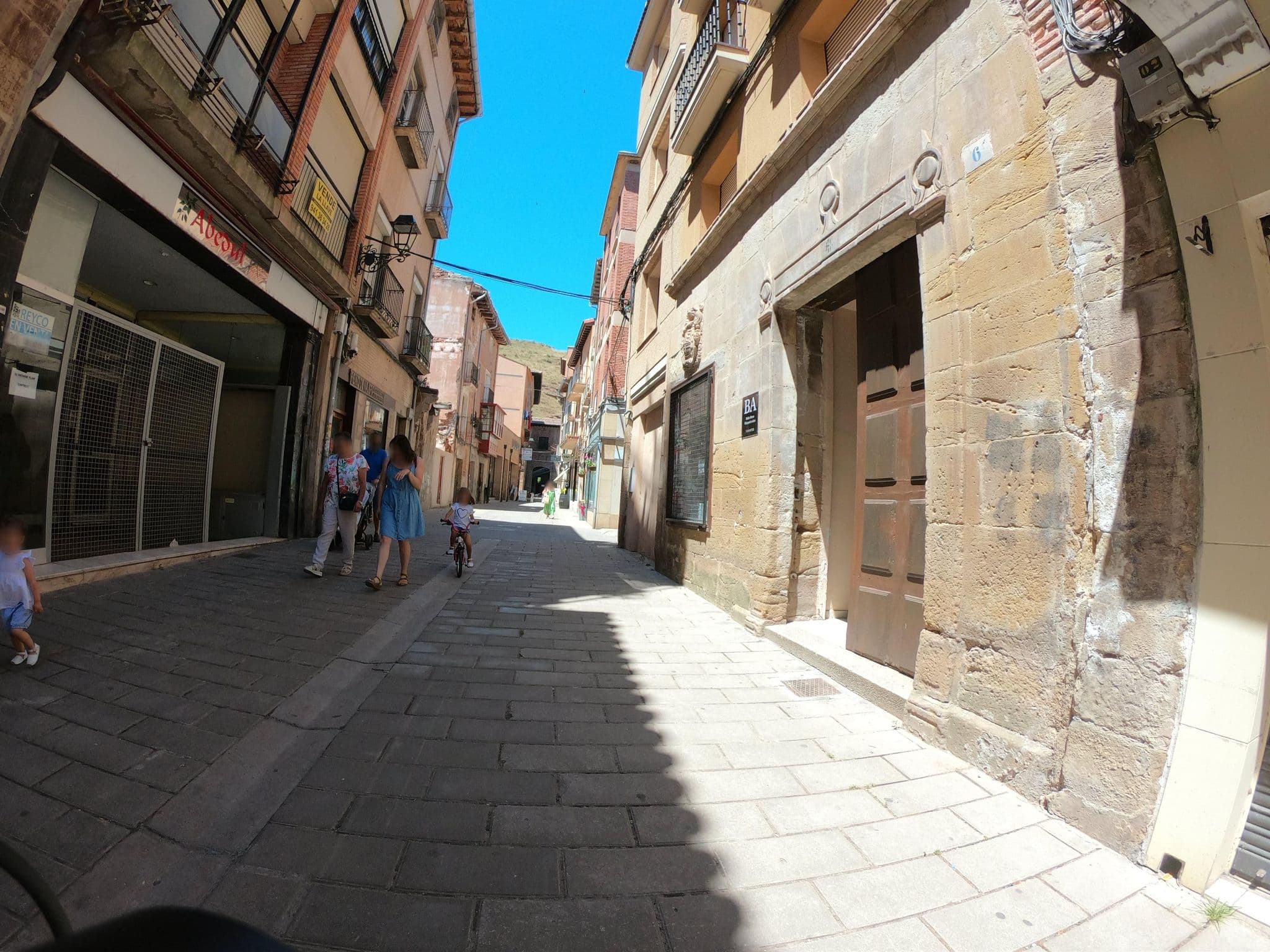 Street view near Pension San Lorenzo, Nájera — © rubencarbonero (CC BY-SA · Mapillary)