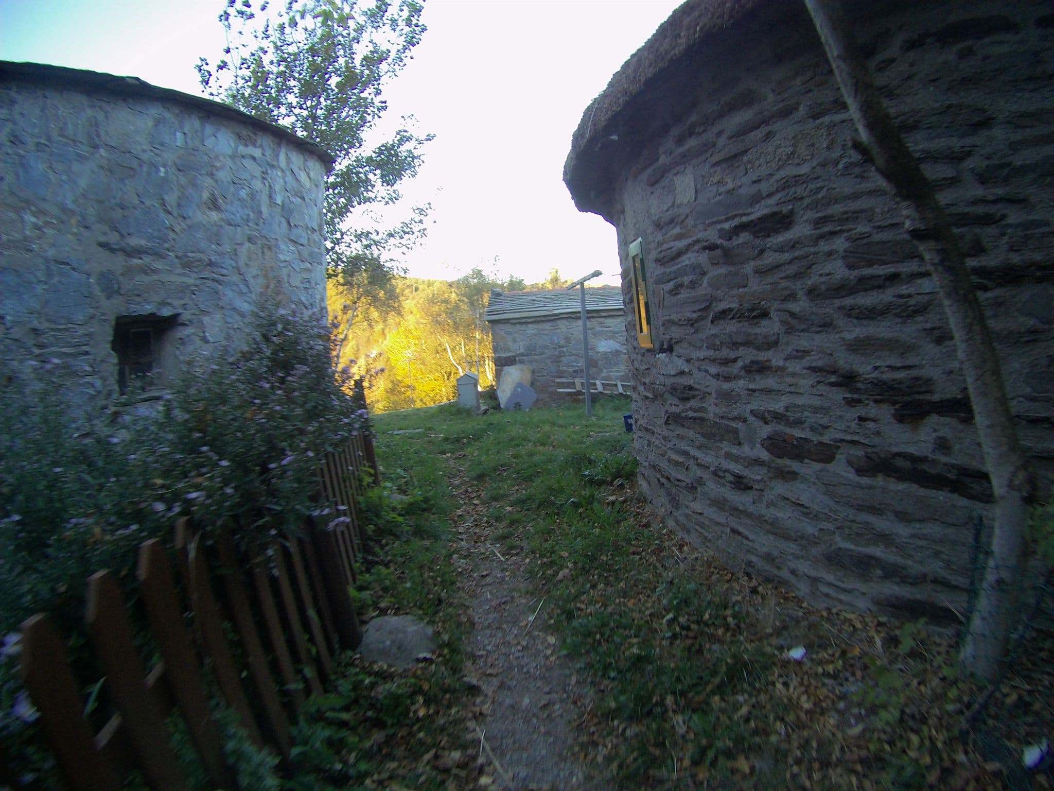 Street view near Hotel O Cebreiro, San Román — © camperxr (CC BY-SA · Mapillary)