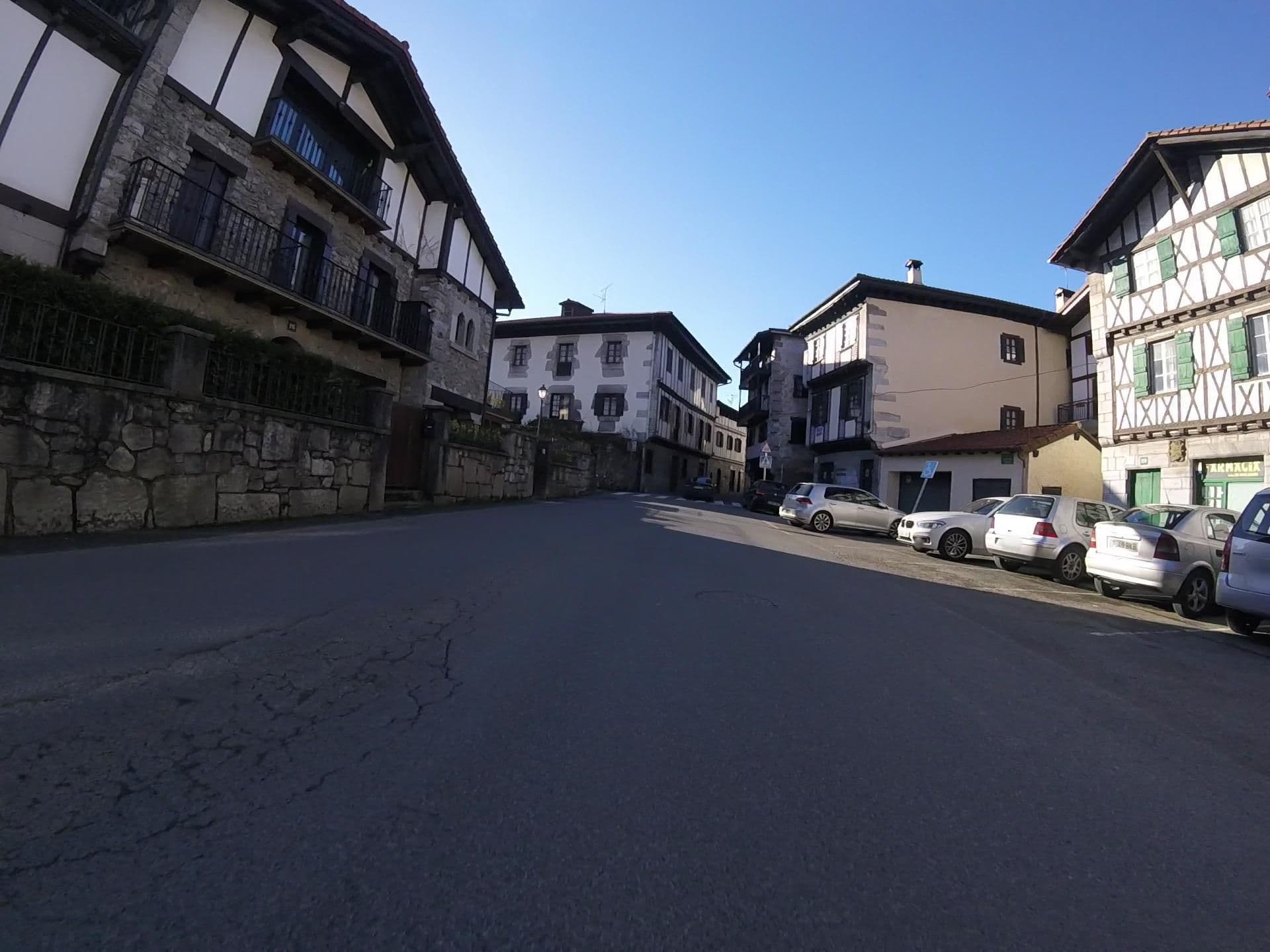 Street view near Gure Idorpea nekazal apartamentuak, Lesaka — © mikelo (CC BY-SA · Mapillary)
