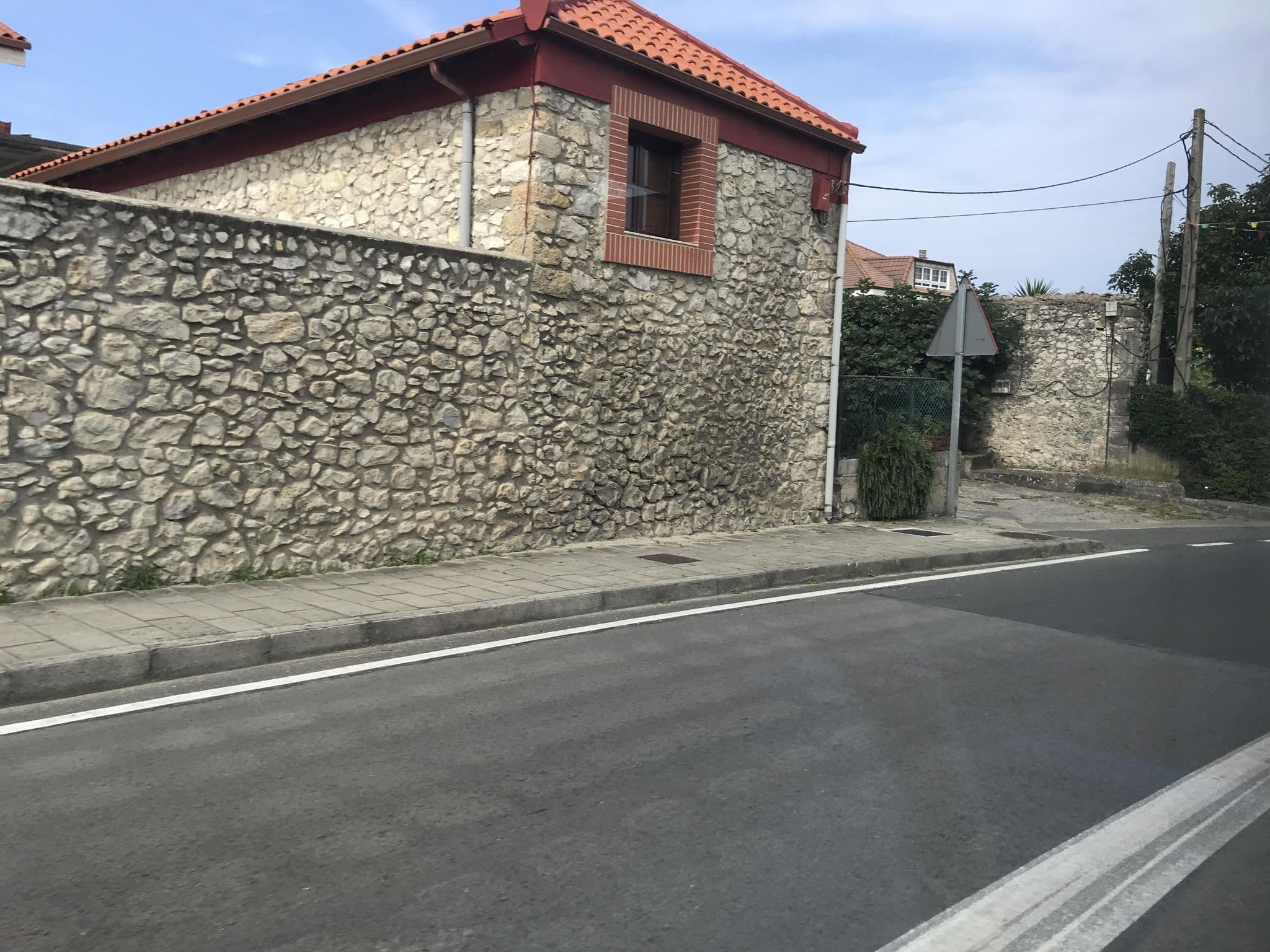 Street view near Residencia Las Higueras, Liencres — © miguel_andrade (CC BY-SA · Mapillary)