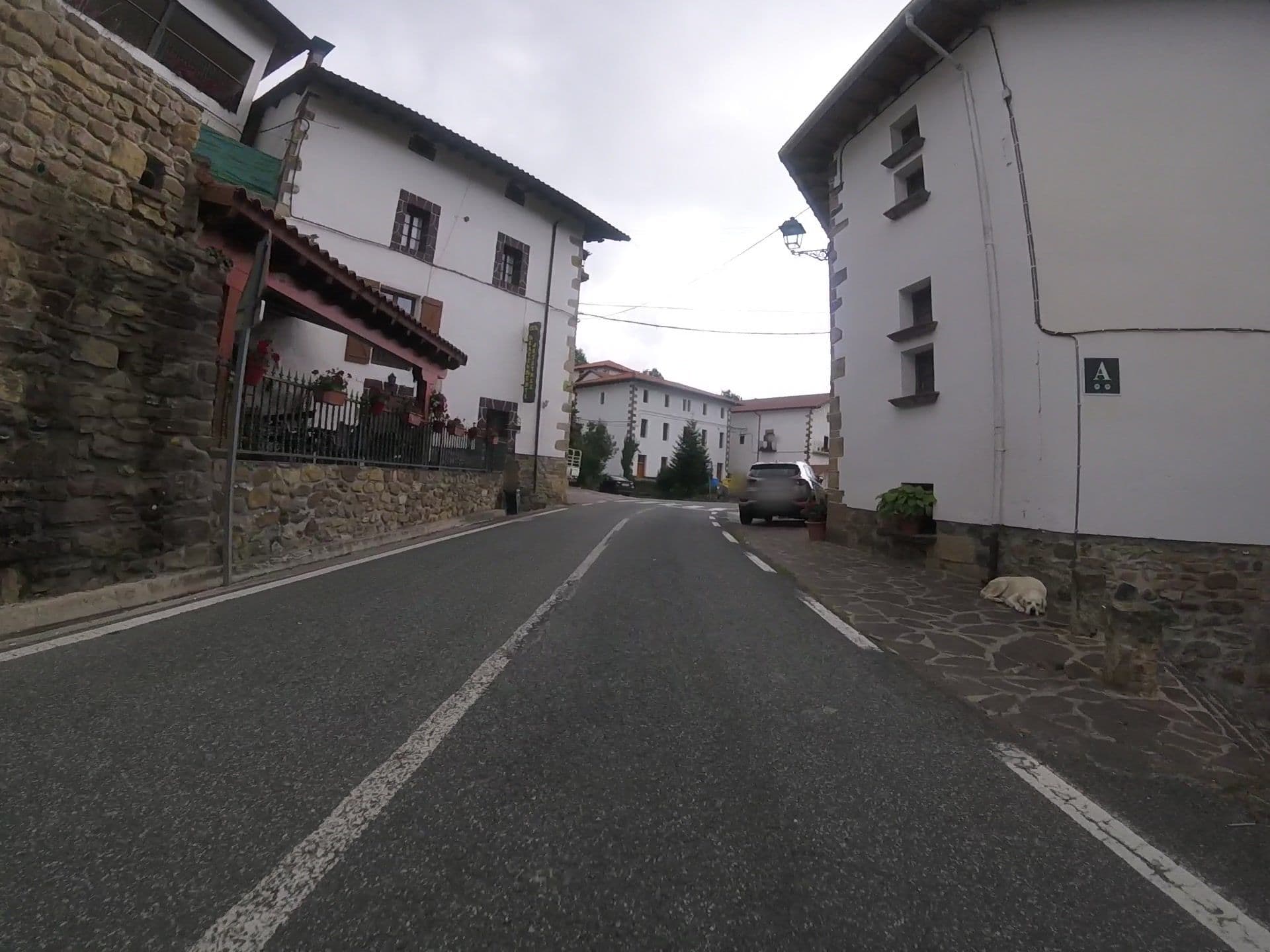 Street view near Matxitxulo, Doneztebe-Santesteban — © mikelo (CC BY-SA · Mapillary)