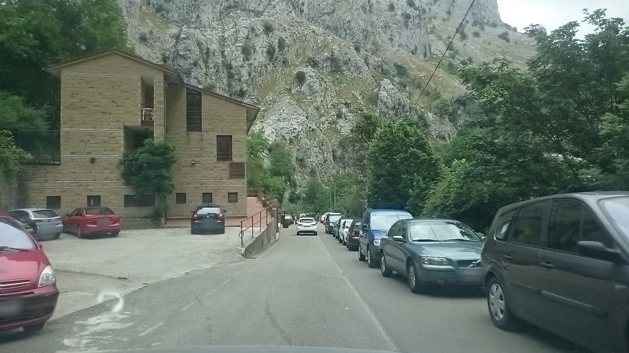 Street view near Hotel Garganta del Cares, Carreña
