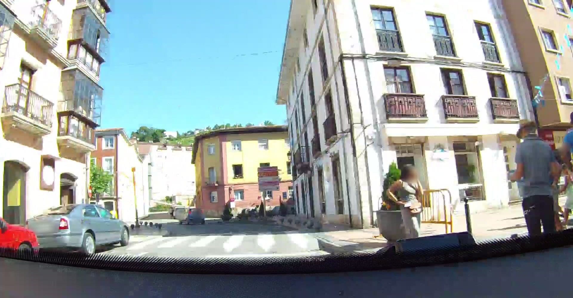 Street view near Apartamentos Las Vegas, Ribadesella — © VincentVE (CC BY-SA · Mapillary)