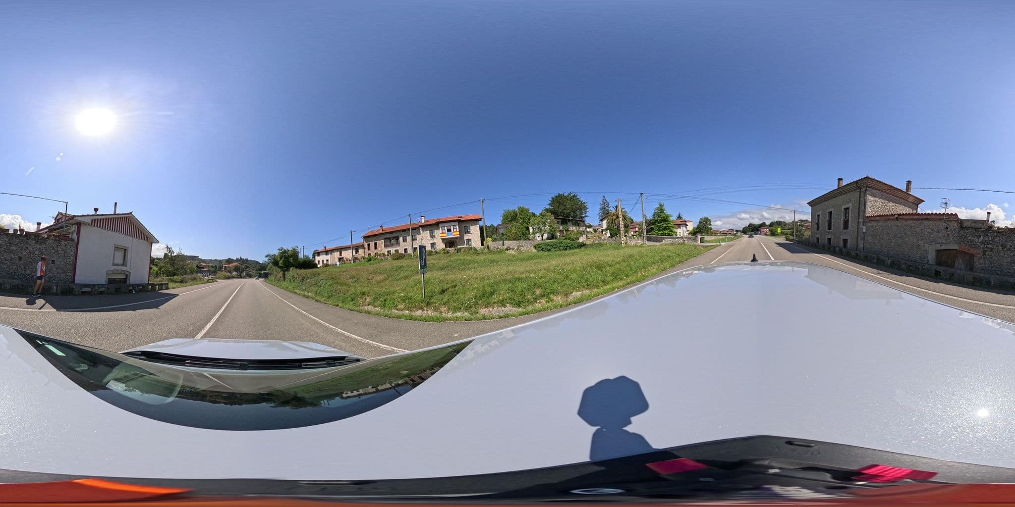 Street view near Albergue Triskel, San Vicente de la Barquera — © yannakis (CC BY-SA · Mapillary)