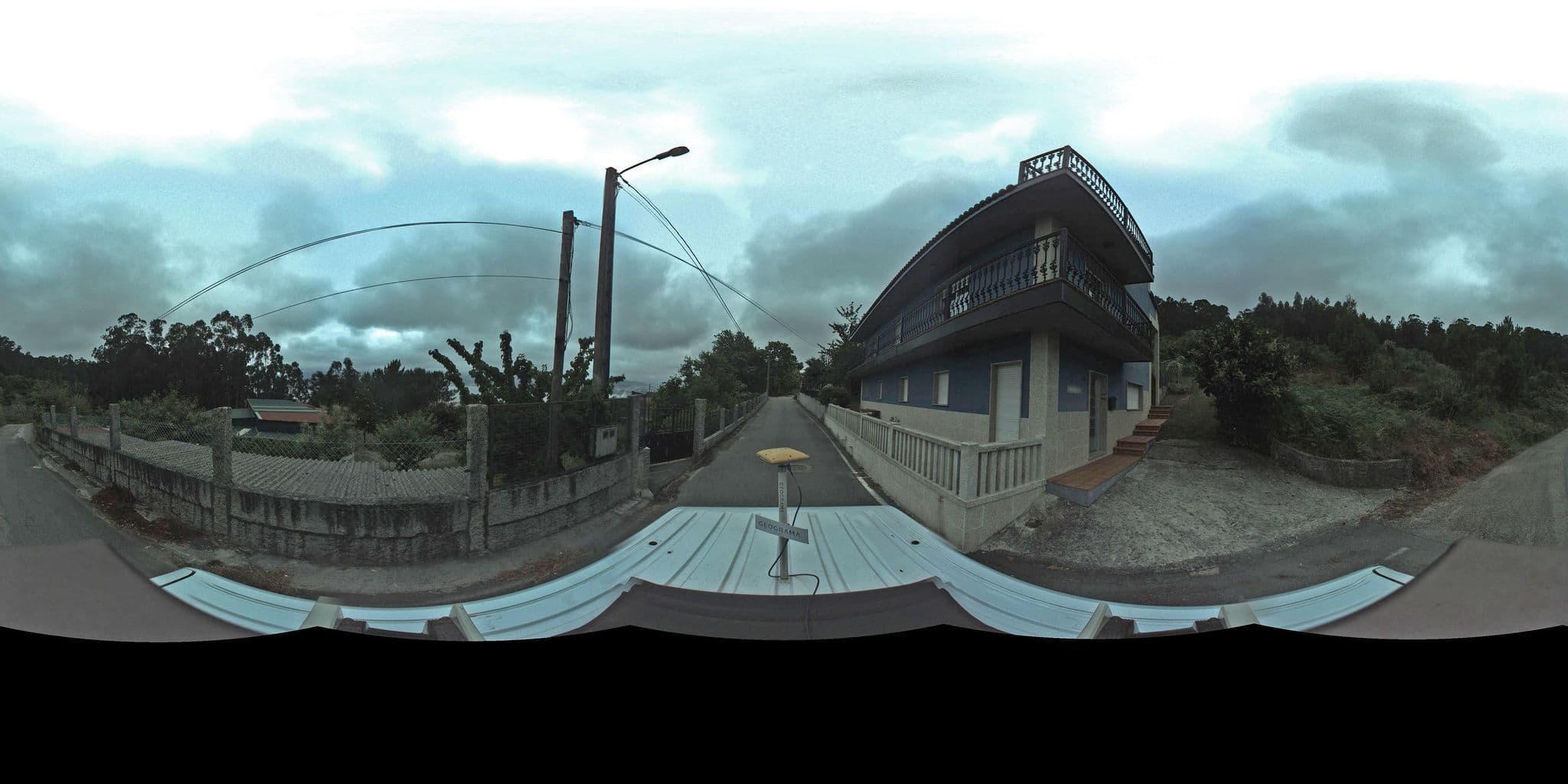 Street view near Casamary, Marín — © sgonzalezd (CC BY-SA · Mapillary)