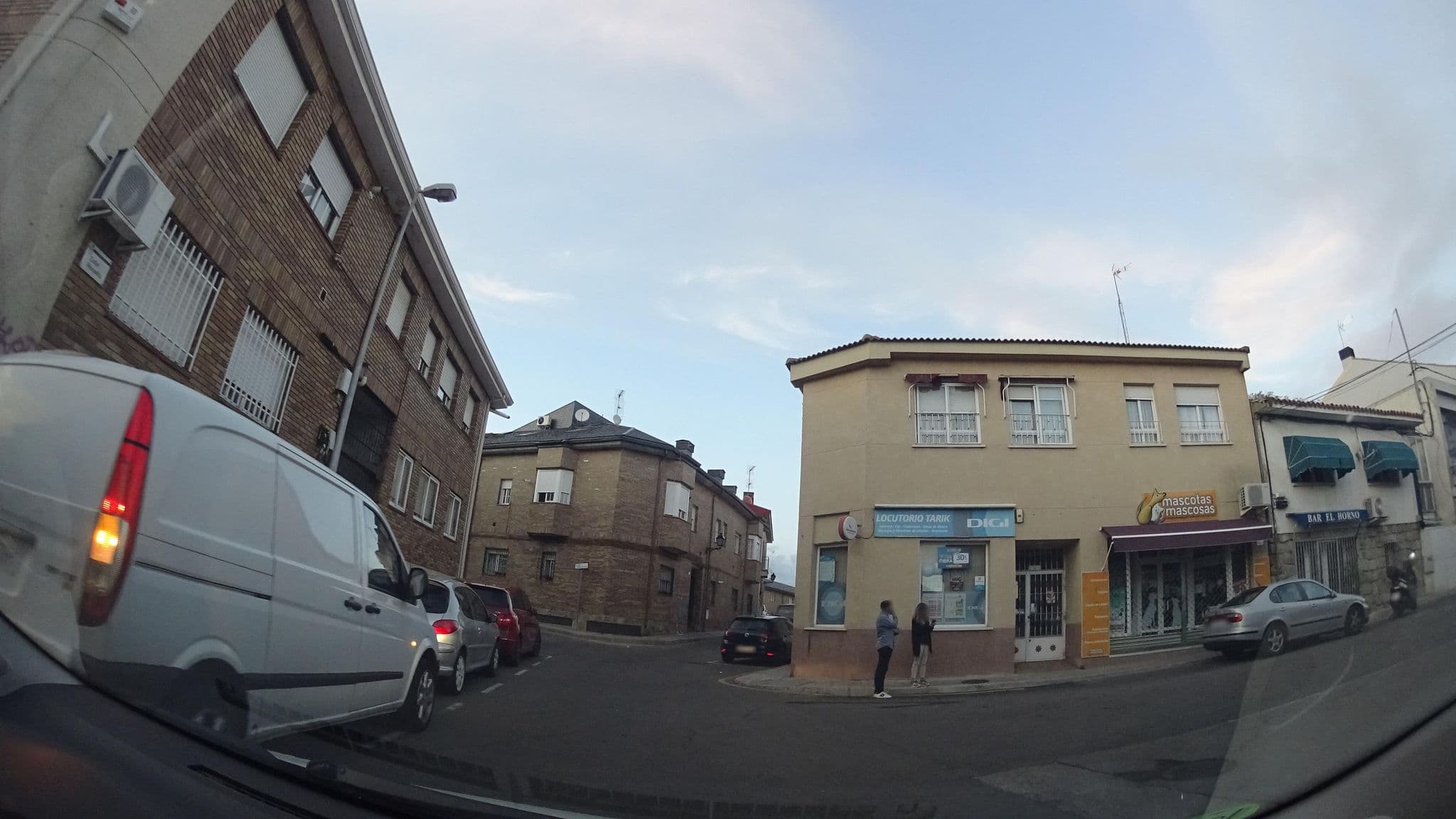 Street view near Hostal Rubén, Colmenarejo — © robertogeb (CC BY-SA · Mapillary)