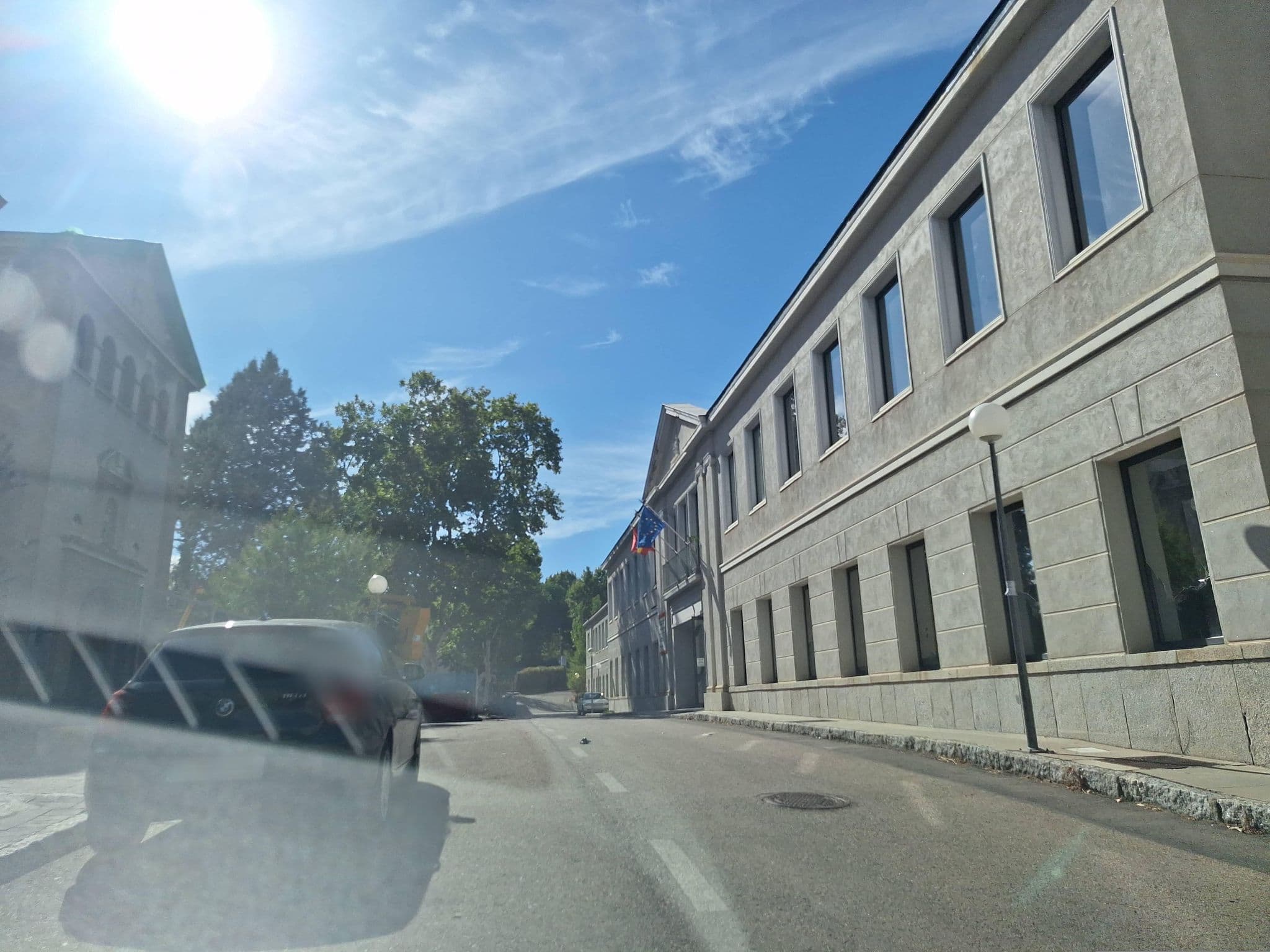 Street view near Residencia para Menores Las Acacias, Puerta Bonita — © Albergarri788 (CC BY-SA · Mapillary)