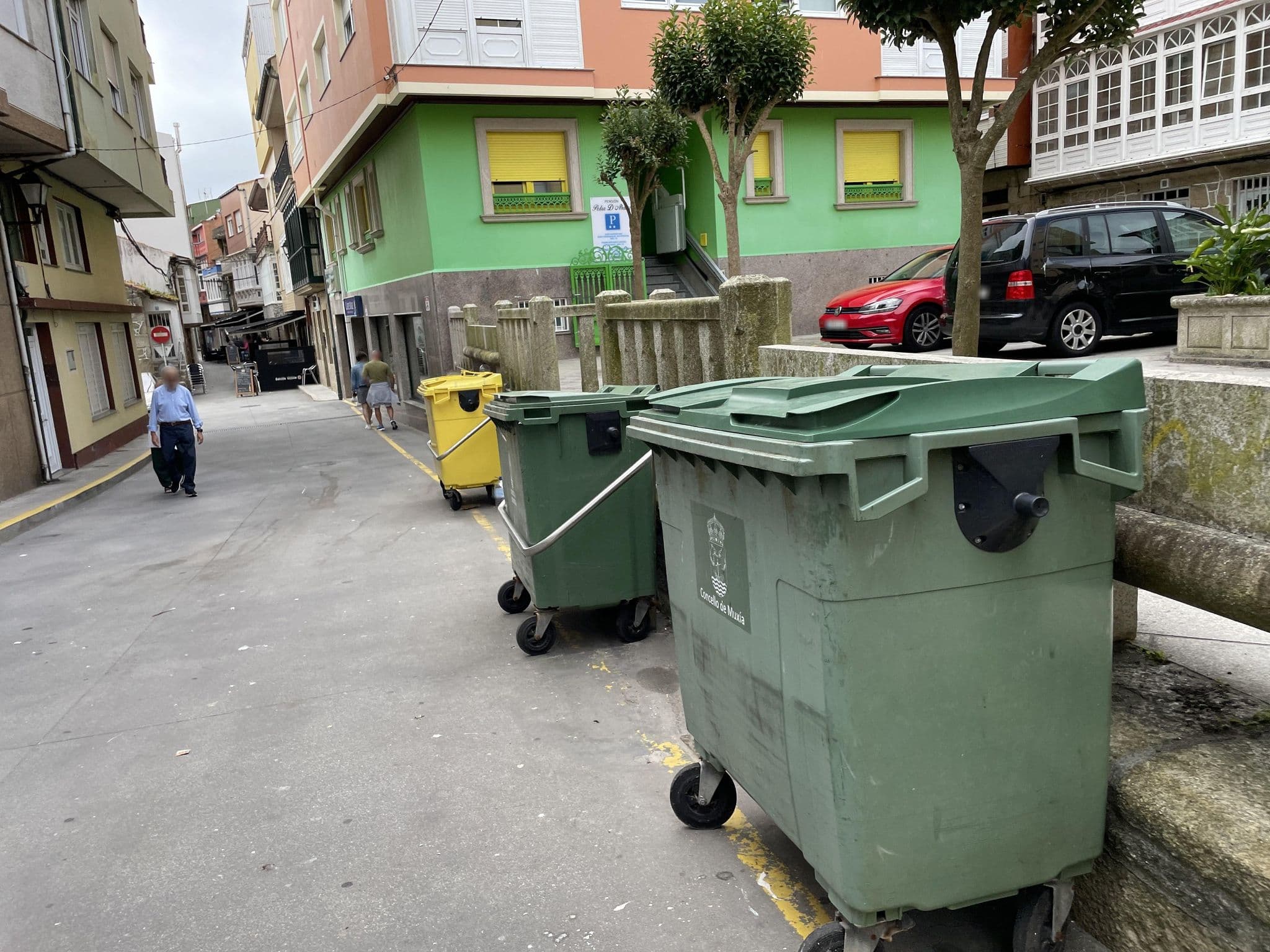 Street view near Apartamentos A Buginha, Mugia — © seraq (CC BY-SA · Mapillary)