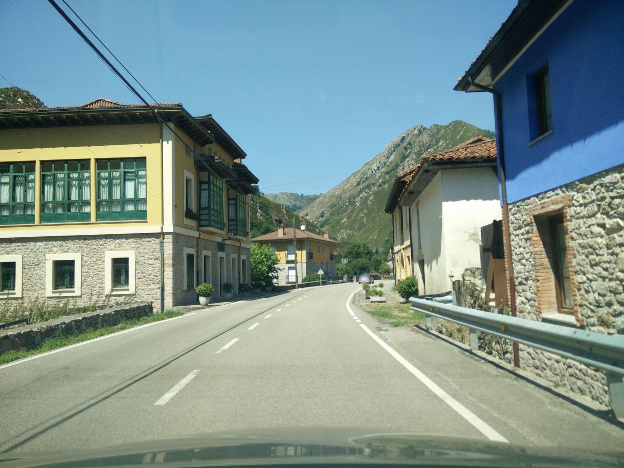 Street view near Aguas del Sella, Casa Rural, Parres — © txenoo (CC BY-SA · Mapillary)
