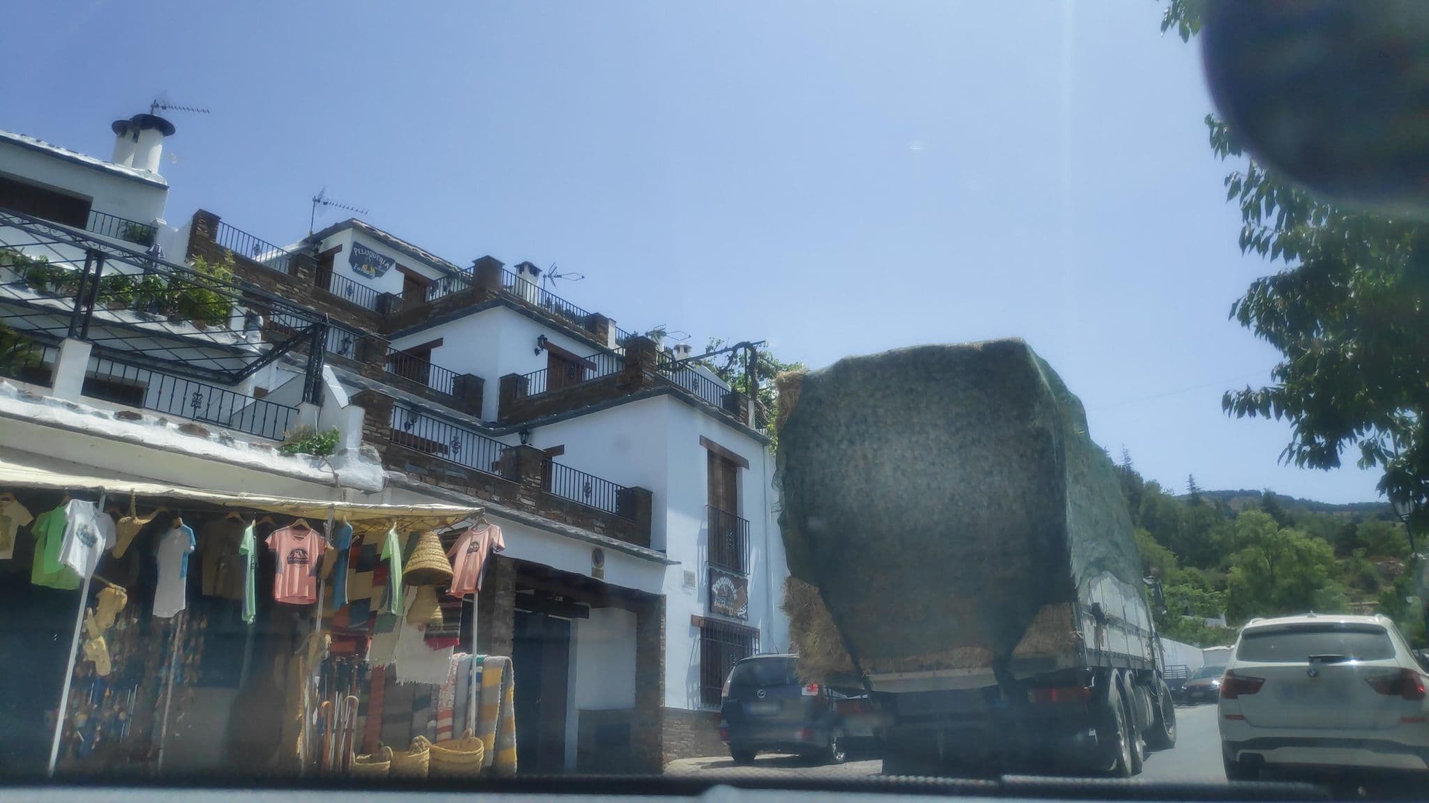 Street view near Muley Hacén, Órgiva — © juasmita (CC BY-SA · Mapillary)