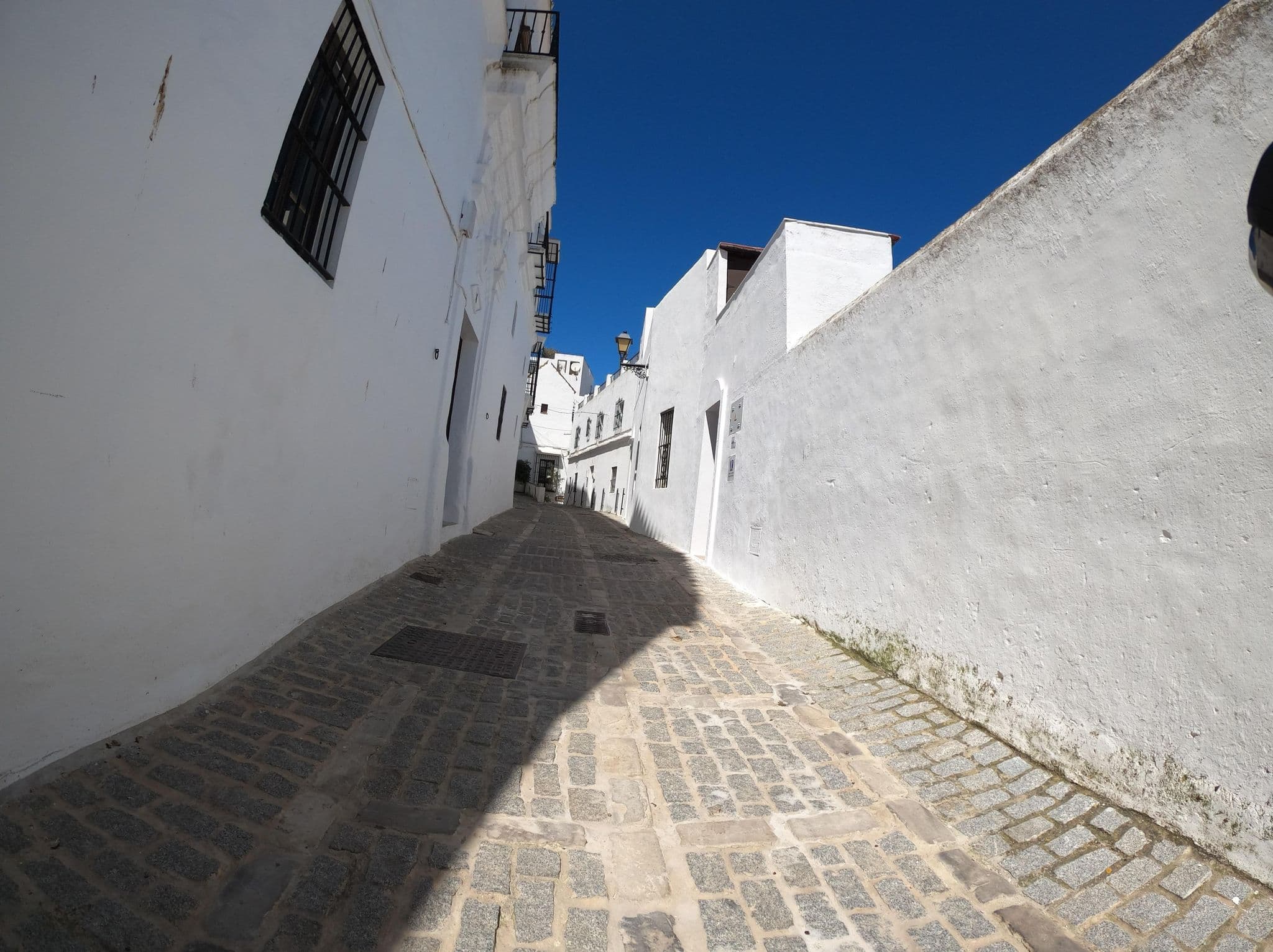 Street view near Casa Andrea, Vejer de la Frontera — © Langfahrer (CC BY-SA · Mapillary)