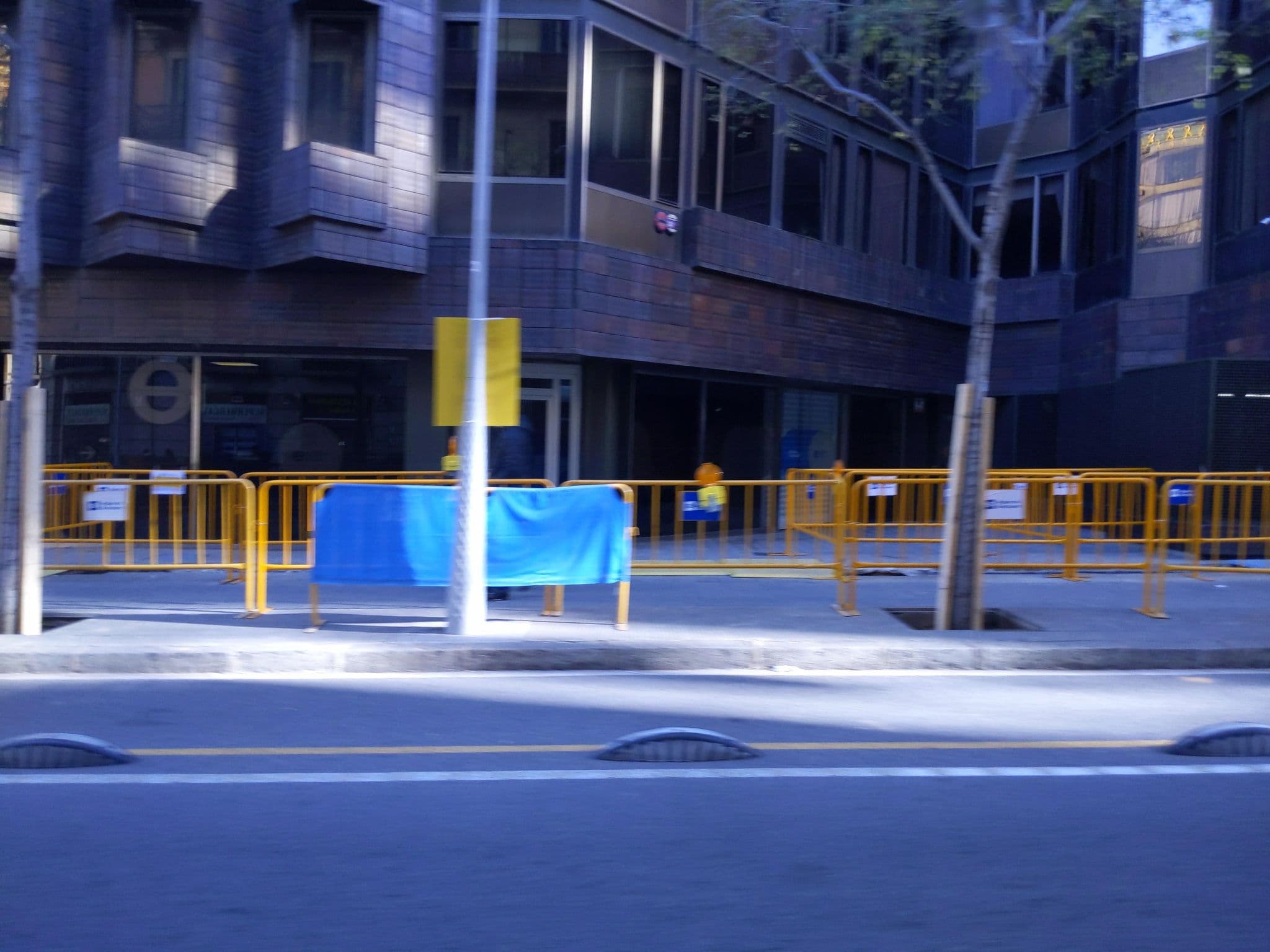 Street view near Leo rams, Fort Pienc — © morrocoyvolador (CC BY-SA · Mapillary)