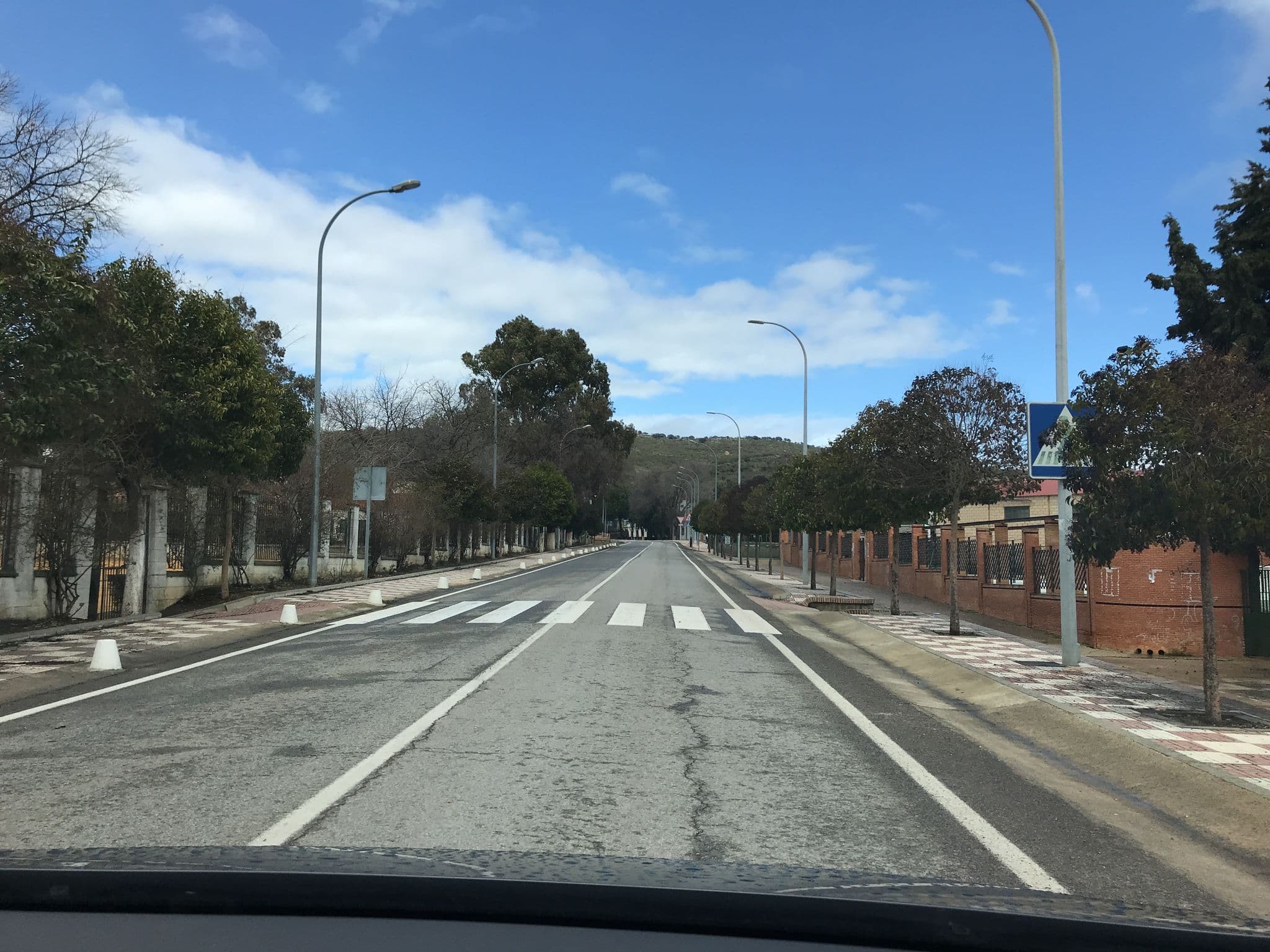 Street view near Guadalcanal Zona Ajardinada “El Coso”, Ahillones — © rainerup (CC BY-SA · Mapillary)