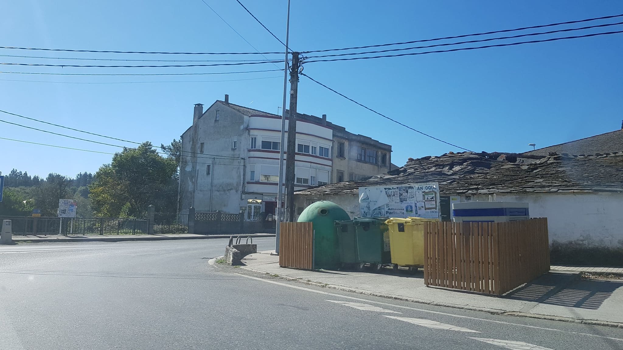 Street view near A Casiña do Camiño | Baamonde, Begonte — © gaptpro (CC BY-SA · Mapillary)
