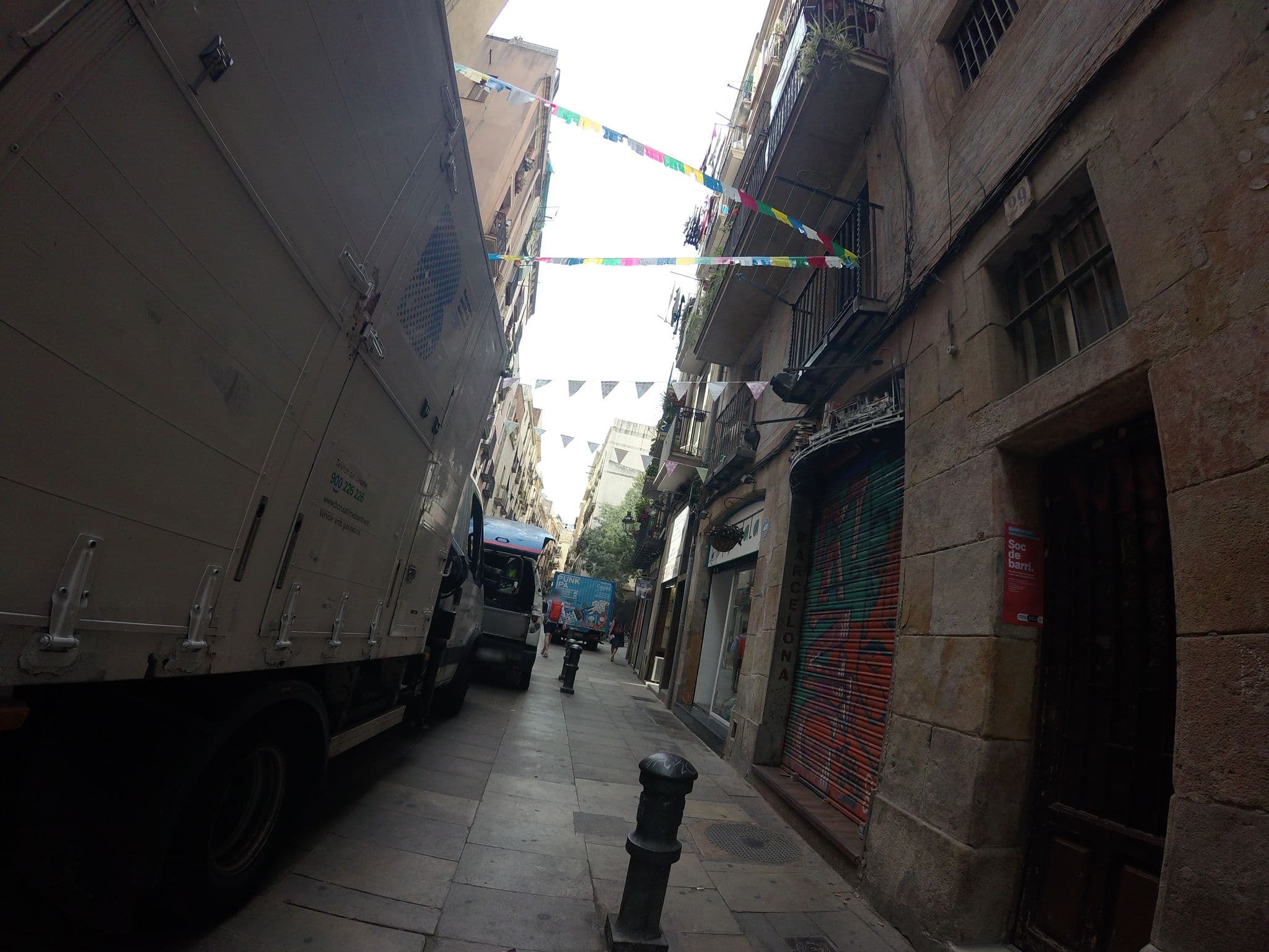 Street view near Aparthotel Allada, Sant Pere, Santa Caterina i La Ribera — © angoca (CC BY-SA · Mapillary)