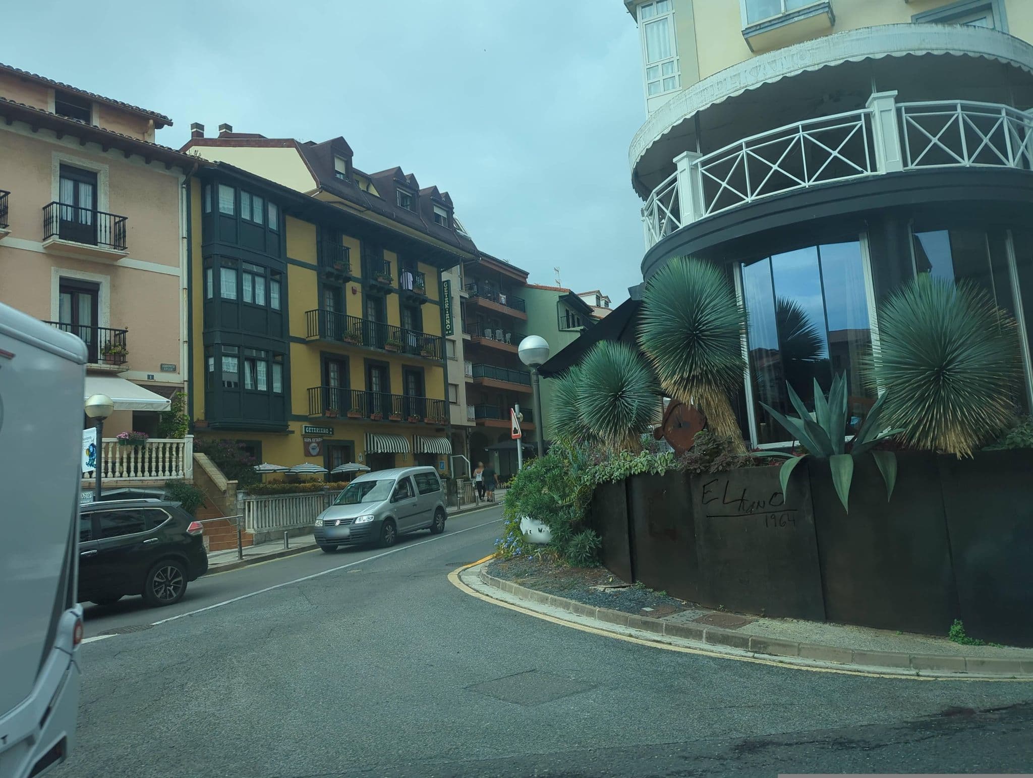 Street view near Getariano, Getaria — © miguel_andrade (CC BY-SA · Mapillary)
