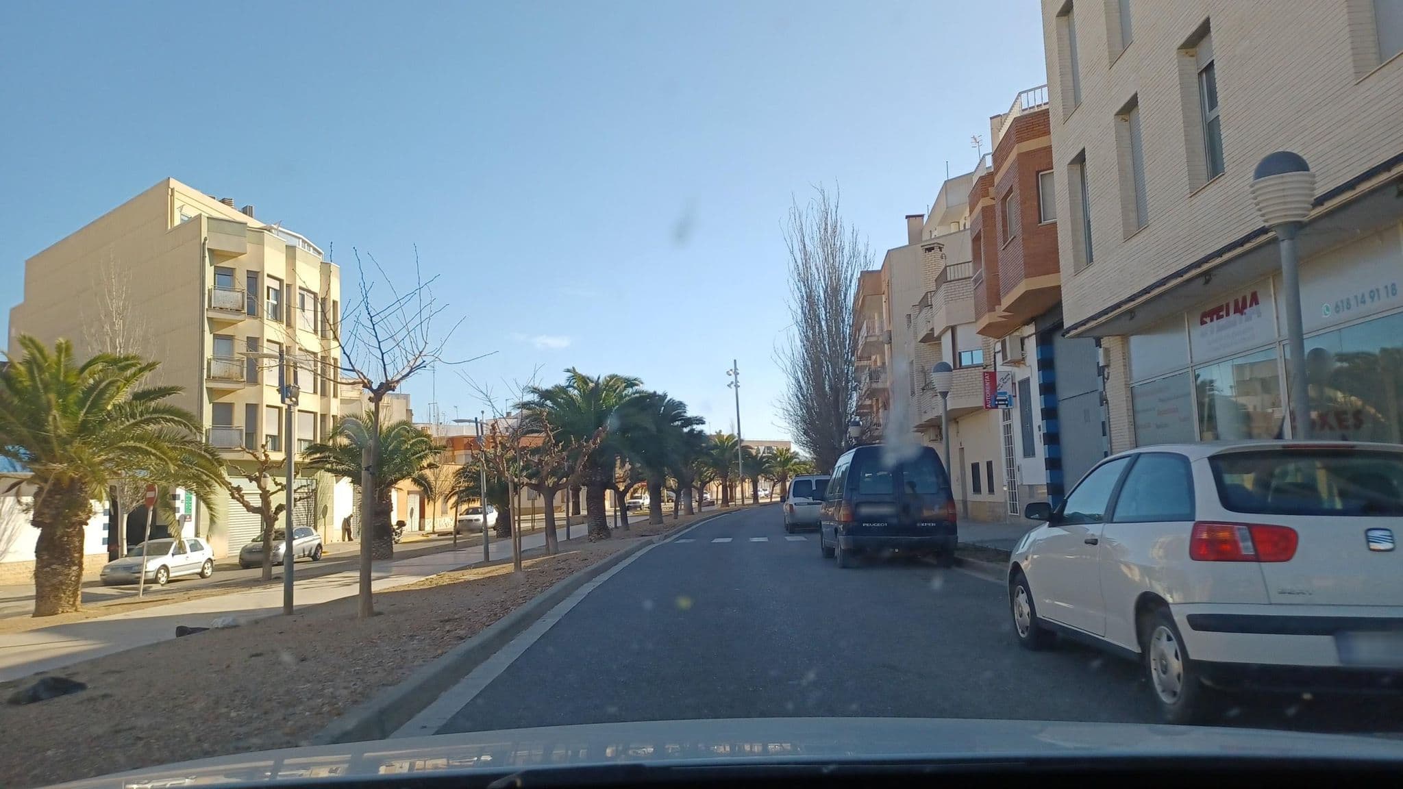 Street view near Lo Balconet del Delta, Amposta — © normanm (CC BY-SA · Mapillary)