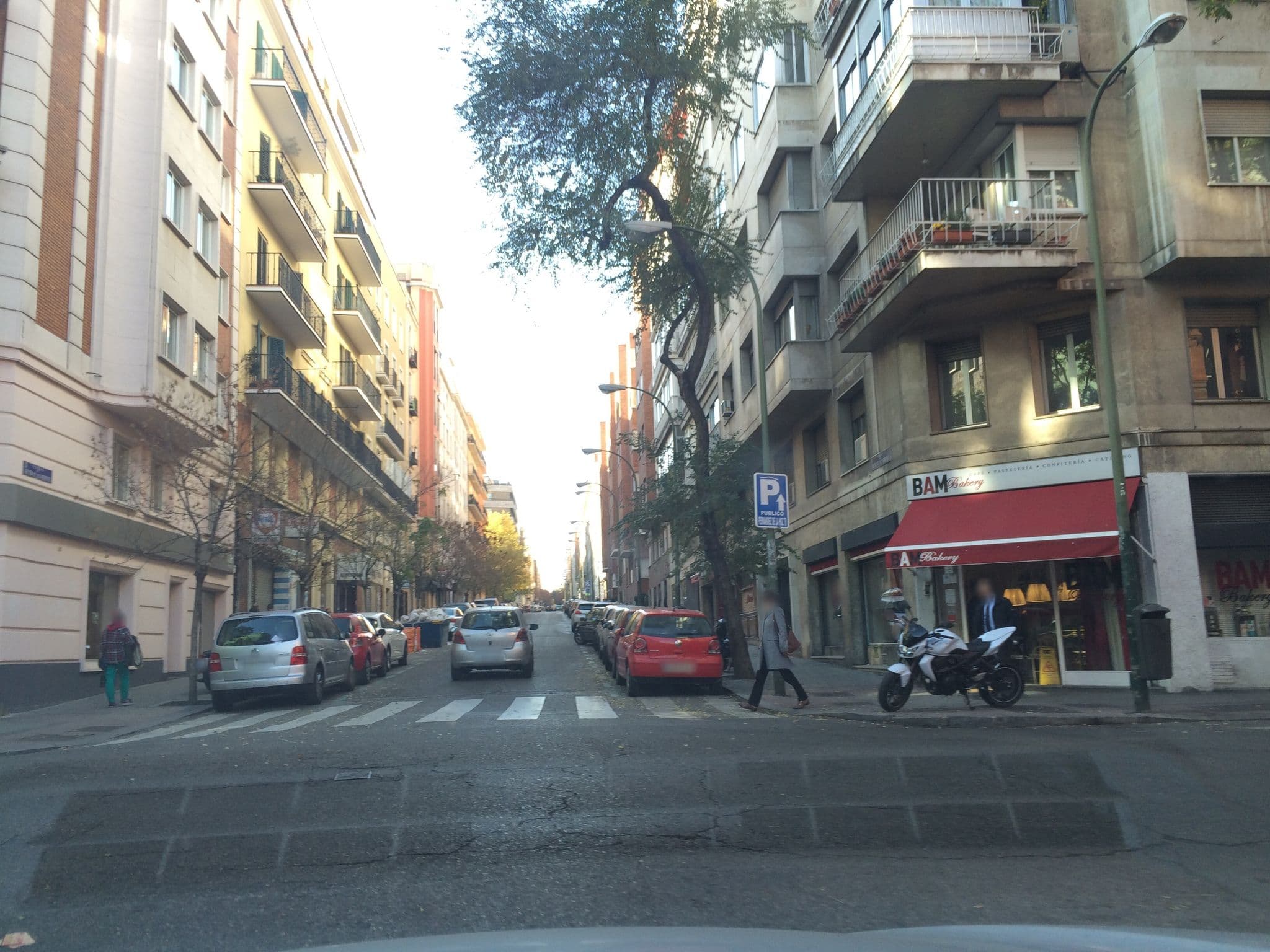 Street view near NH Madrid Zurbano, Rios Rosas — © radnaj (CC BY-SA · Mapillary)