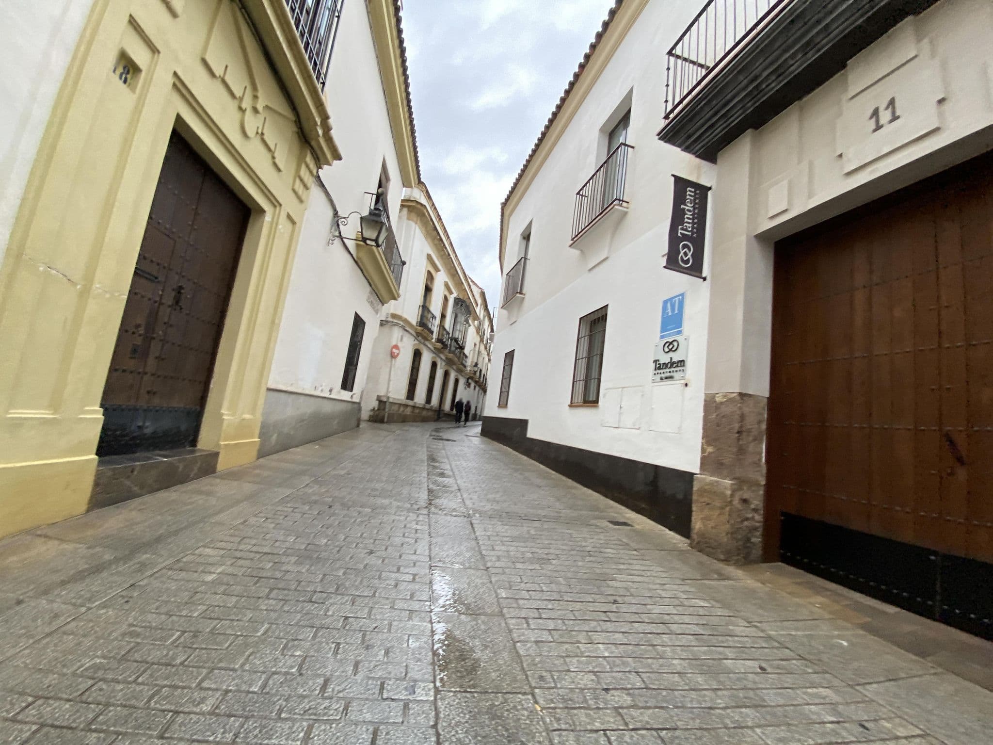 Street view near Tandem El Patio, Córdoba