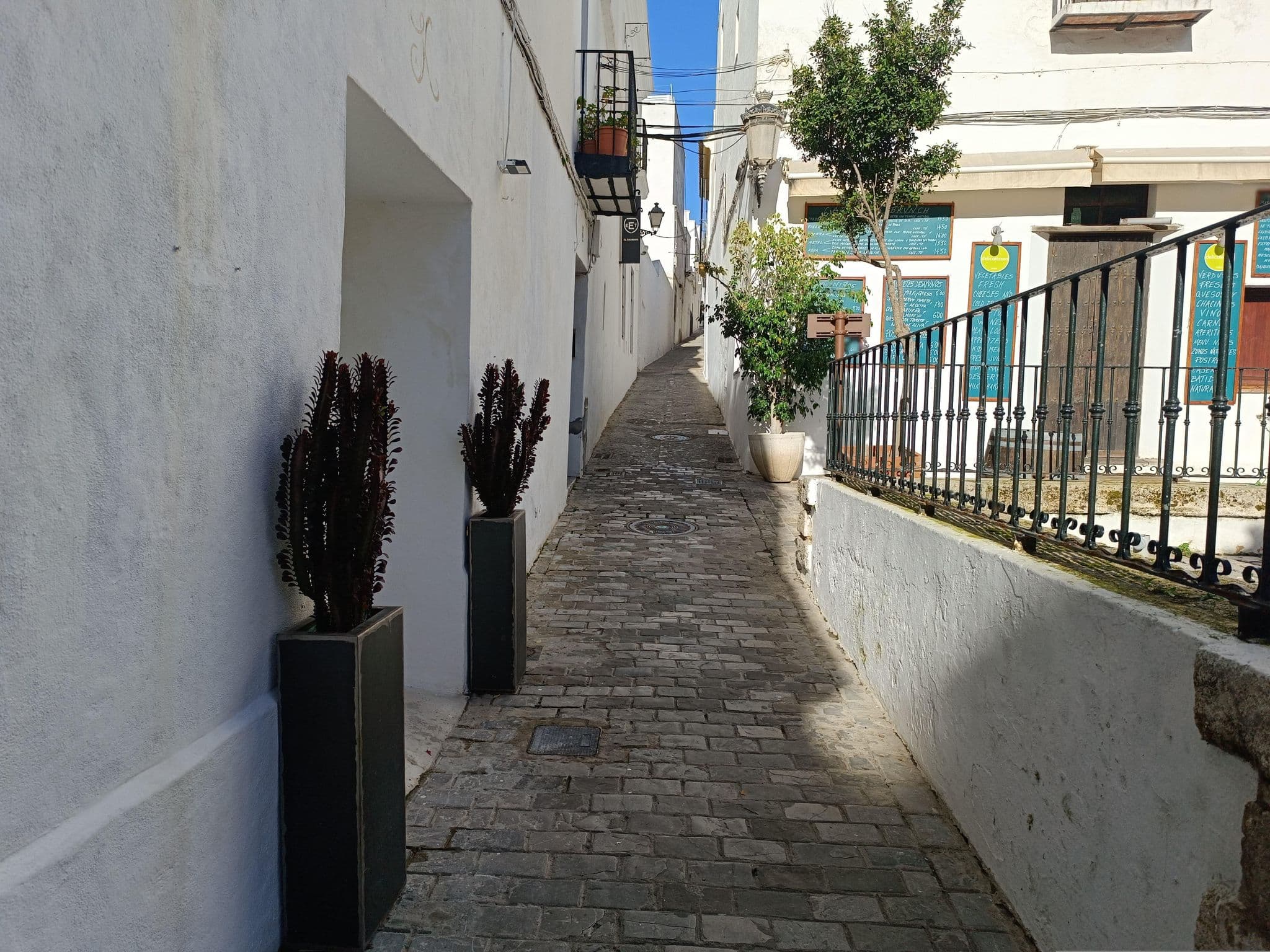 Street view near Koala Tarifa, Tarifa — © Duro (CC BY-SA · Mapillary)