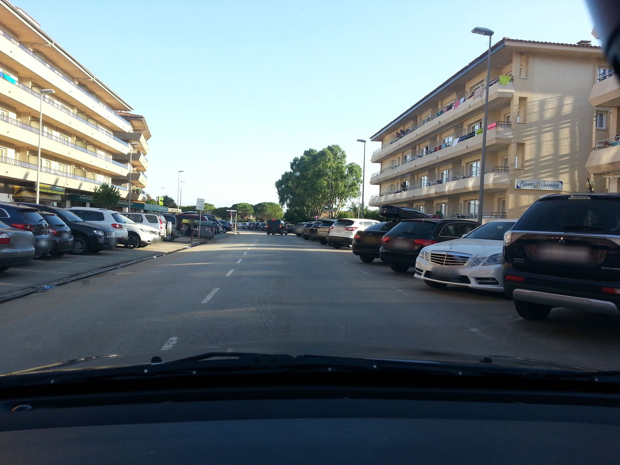 Street view near Sales Beach, l'Estartit — © mapnrw (CC BY-SA · Mapillary)