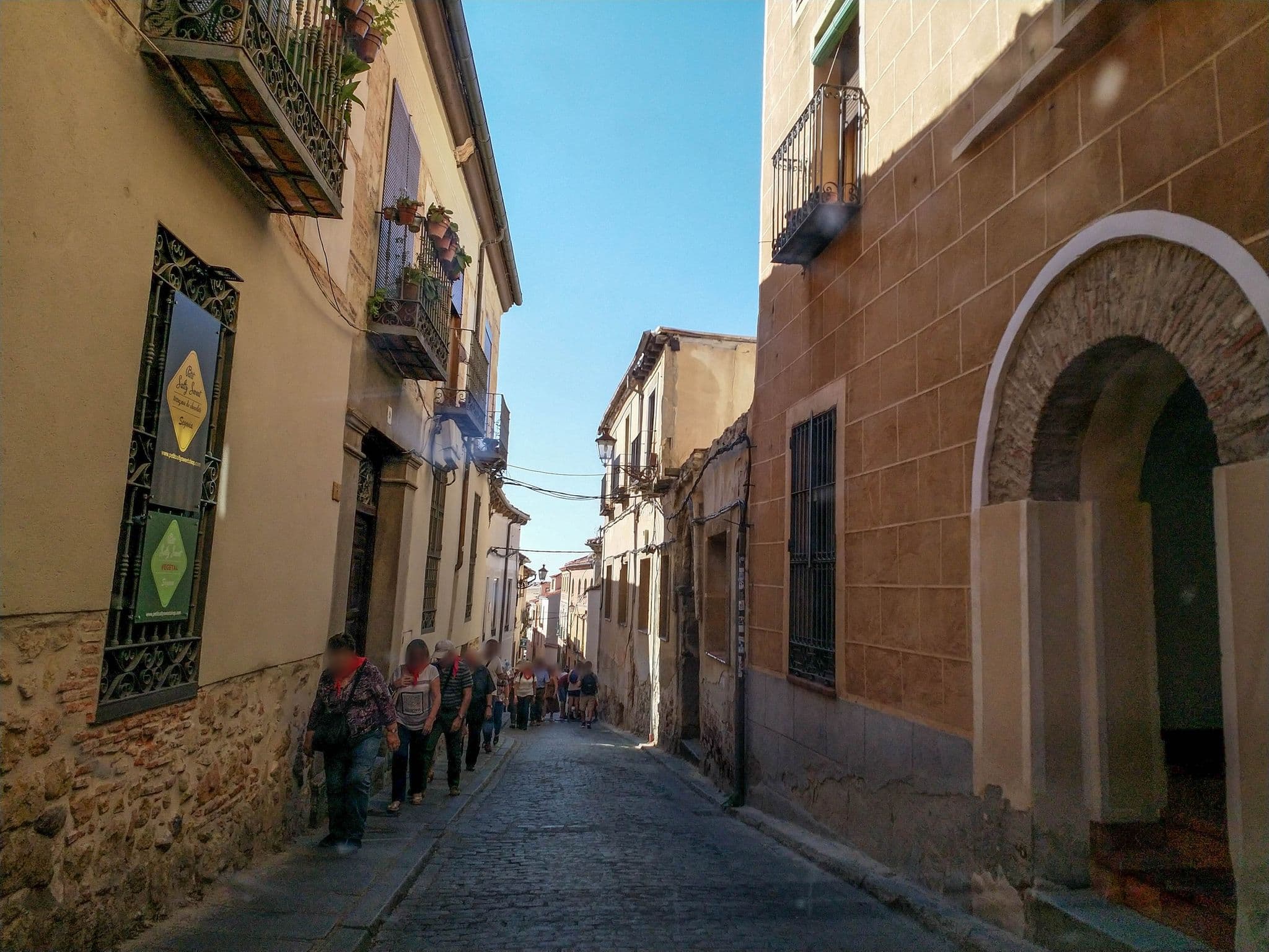 Street view near Hotel Don Felipe, Segovia — © laye (CC BY-SA · Mapillary)