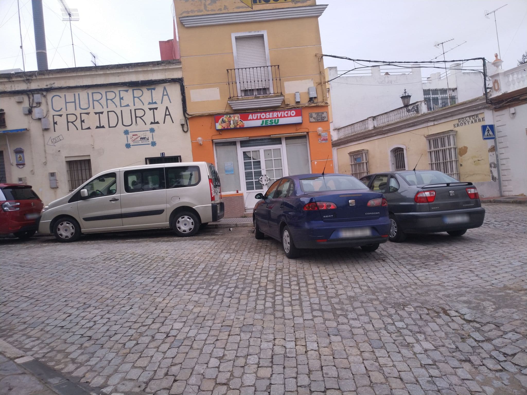 Street view near Hostal París, San Fernando — © pablopita (CC BY-SA · Mapillary)