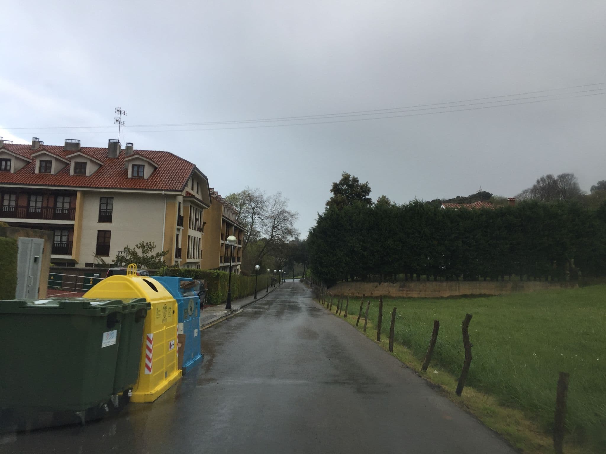 Street view near El Tejo de Comillas, San Vicente de la Barquera — © ptmap (CC BY-SA · Mapillary)