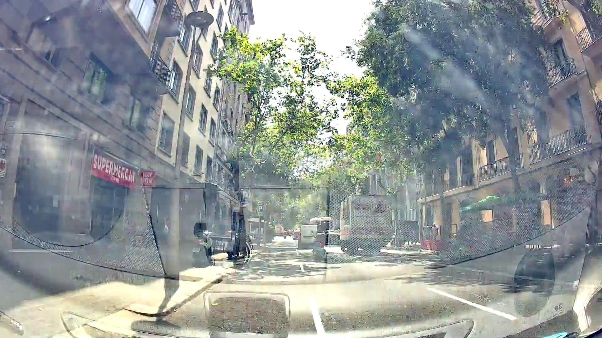 Street view near Catalonia Gràcia, Dreta de l'Eixample — © m_esp_32 (CC BY-SA · Mapillary)